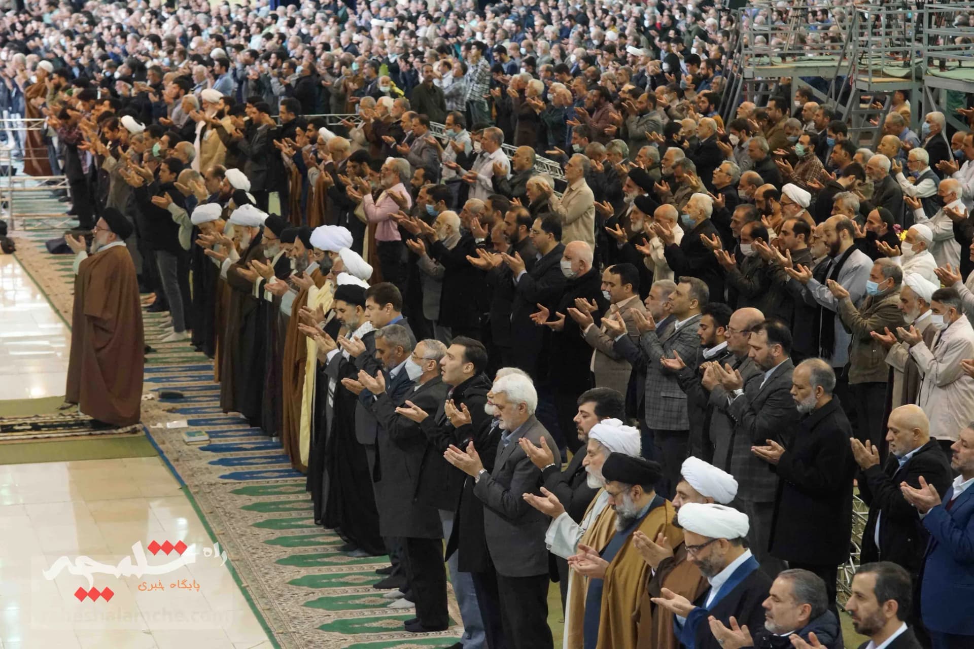 نماز جمعه این هفته تهران برگزار شد +تصاویر — تصویر 43