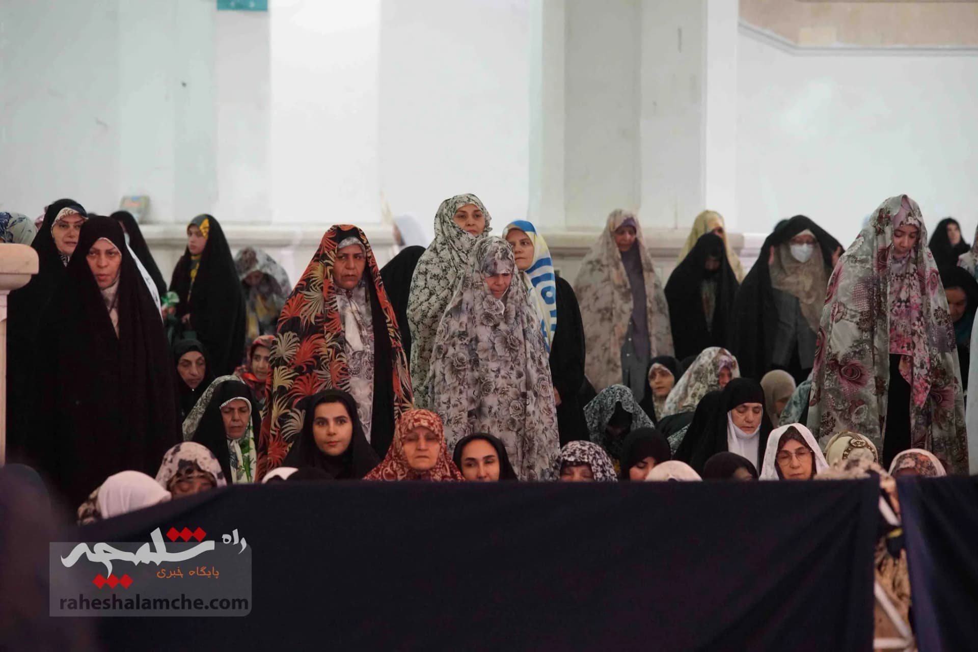 حاشیه‌های نماز جمعه امروز تهران در روز عید غدیر خم +تصاویر — تصویر 15