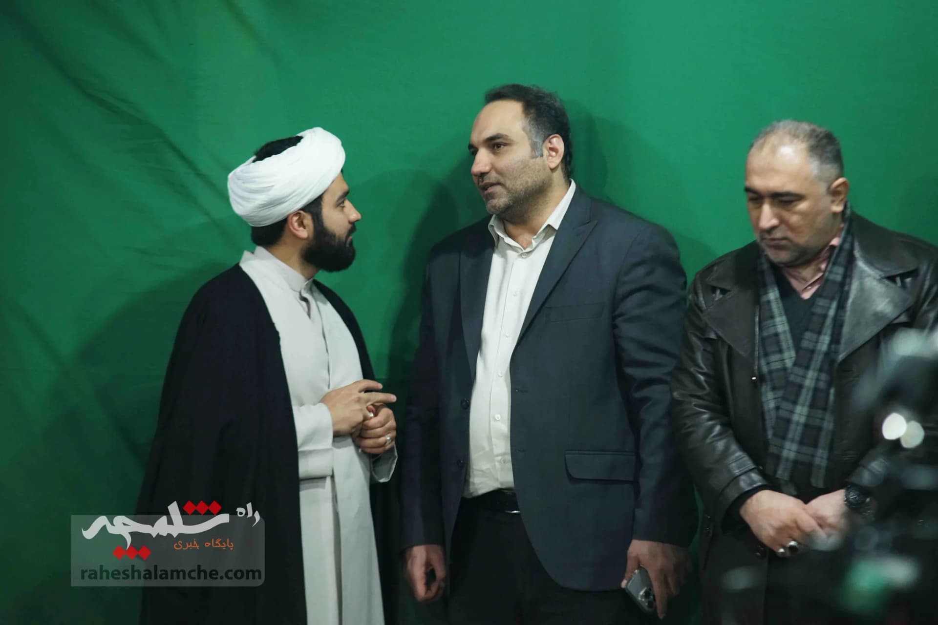 نشست صمیمی طحان‌نظیف با دانشجویان دانشگاه صنعتی شریف +تصاویر — تصویر 19