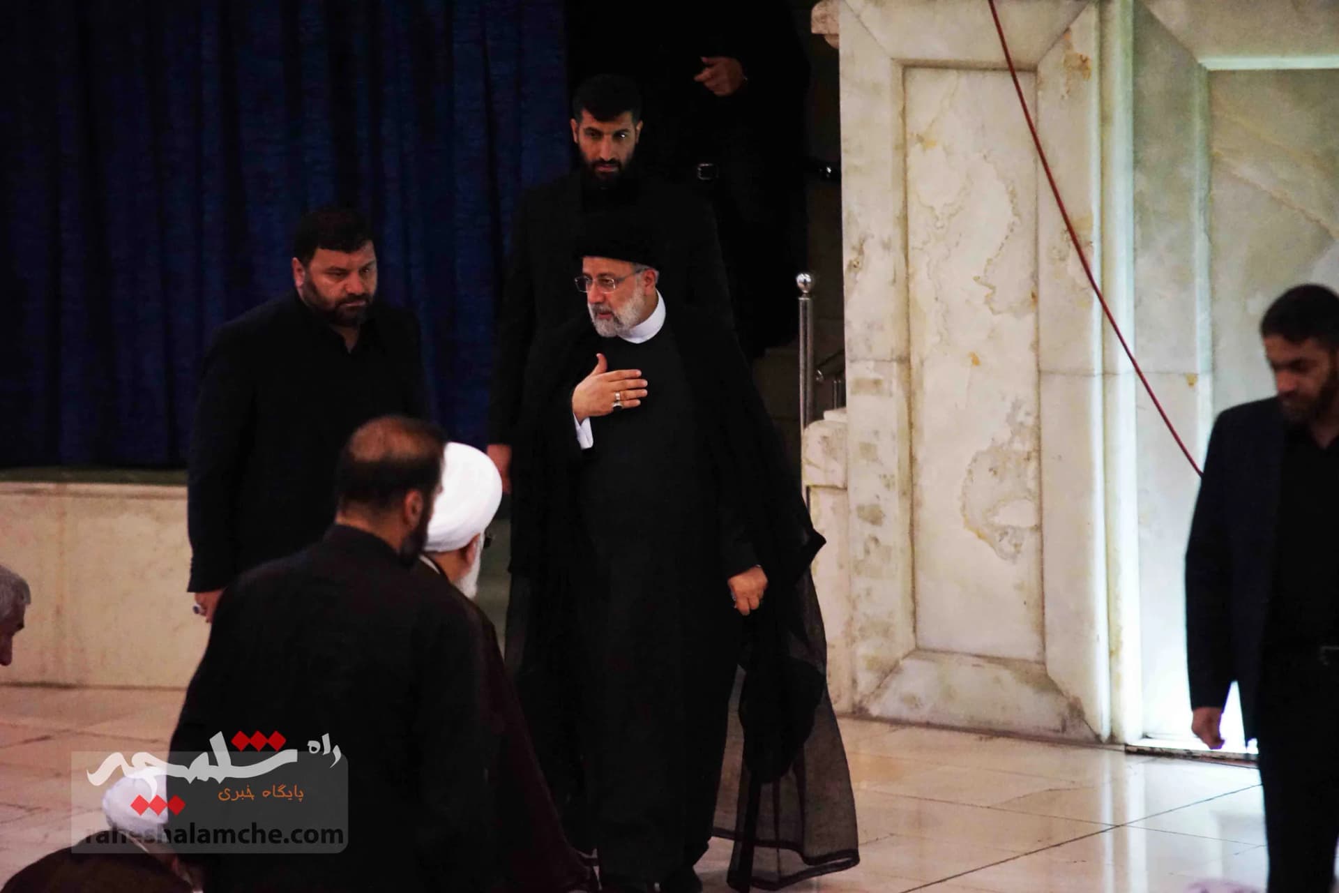 نماز جمعه این هفته تهران در مصلی امام خمینی(ره) برگزار شد +تصاویر — تصویر 29