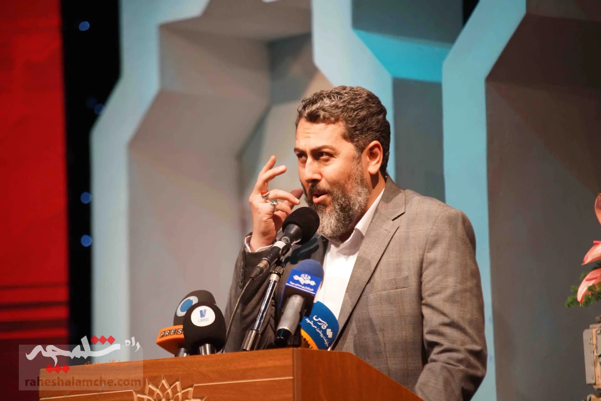 مراسم چهل و سومین سالگرد شهادت «مصطفی چمران» +تصاویر — تصویر 42