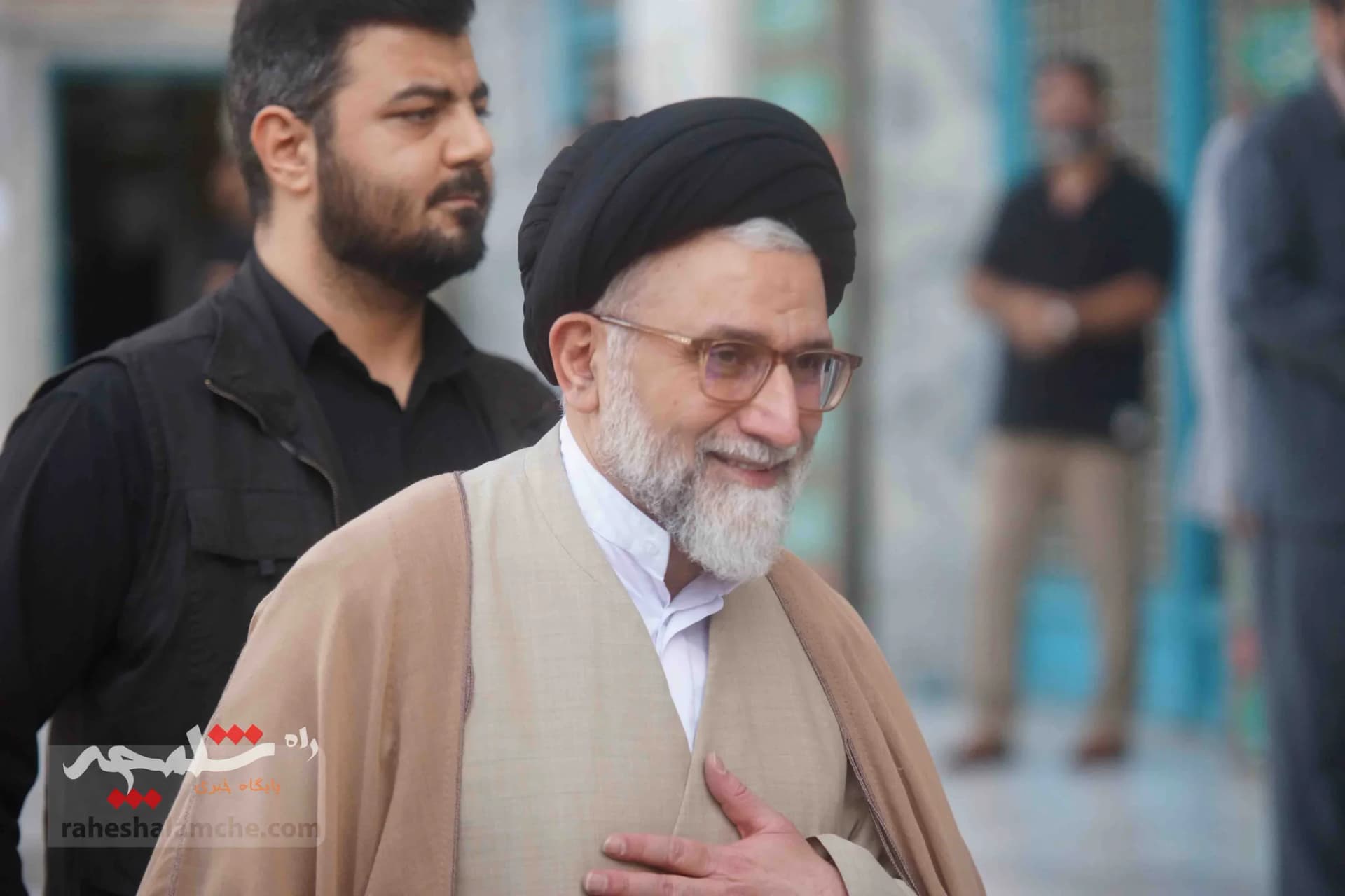 مراسم ختم پدر شهیدان حجازی چه کسانی حضور داشتند؟ +تصاویر — تصویر 95