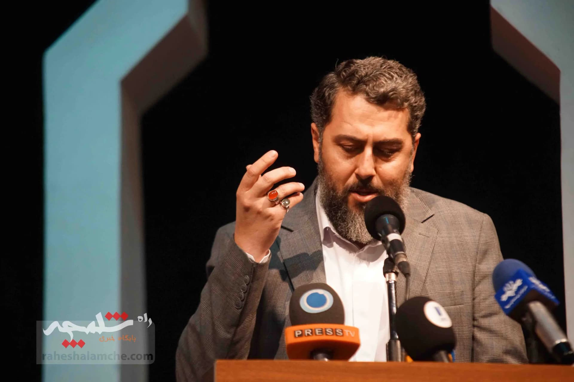 مراسم چهل و سومین سالگرد شهادت «مصطفی چمران» +تصاویر — تصویر 43