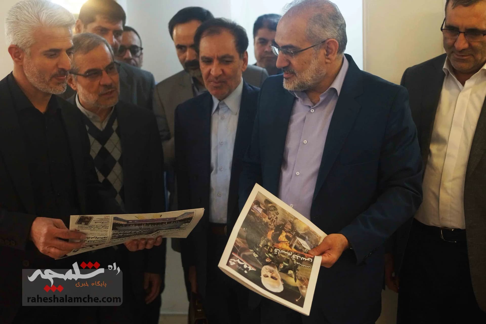 بازدید معاون پارلمانی رئیس‌جمهور از روزنامه شهروند +تصاویر — تصویر 4