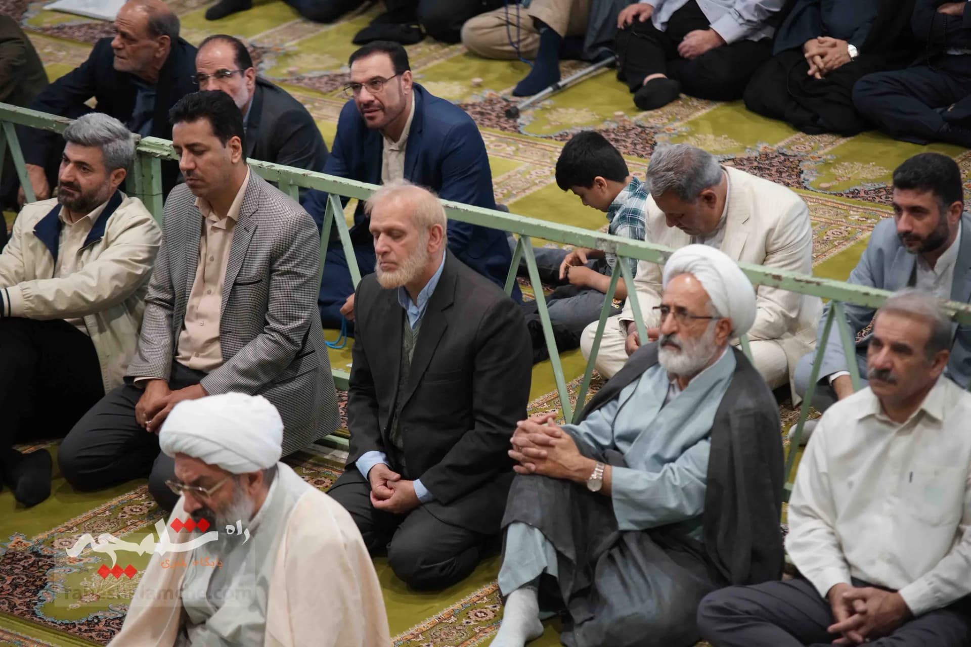 نمازجمعه 5 آبان تهران برگزار شد +تصاویر — تصویر 4