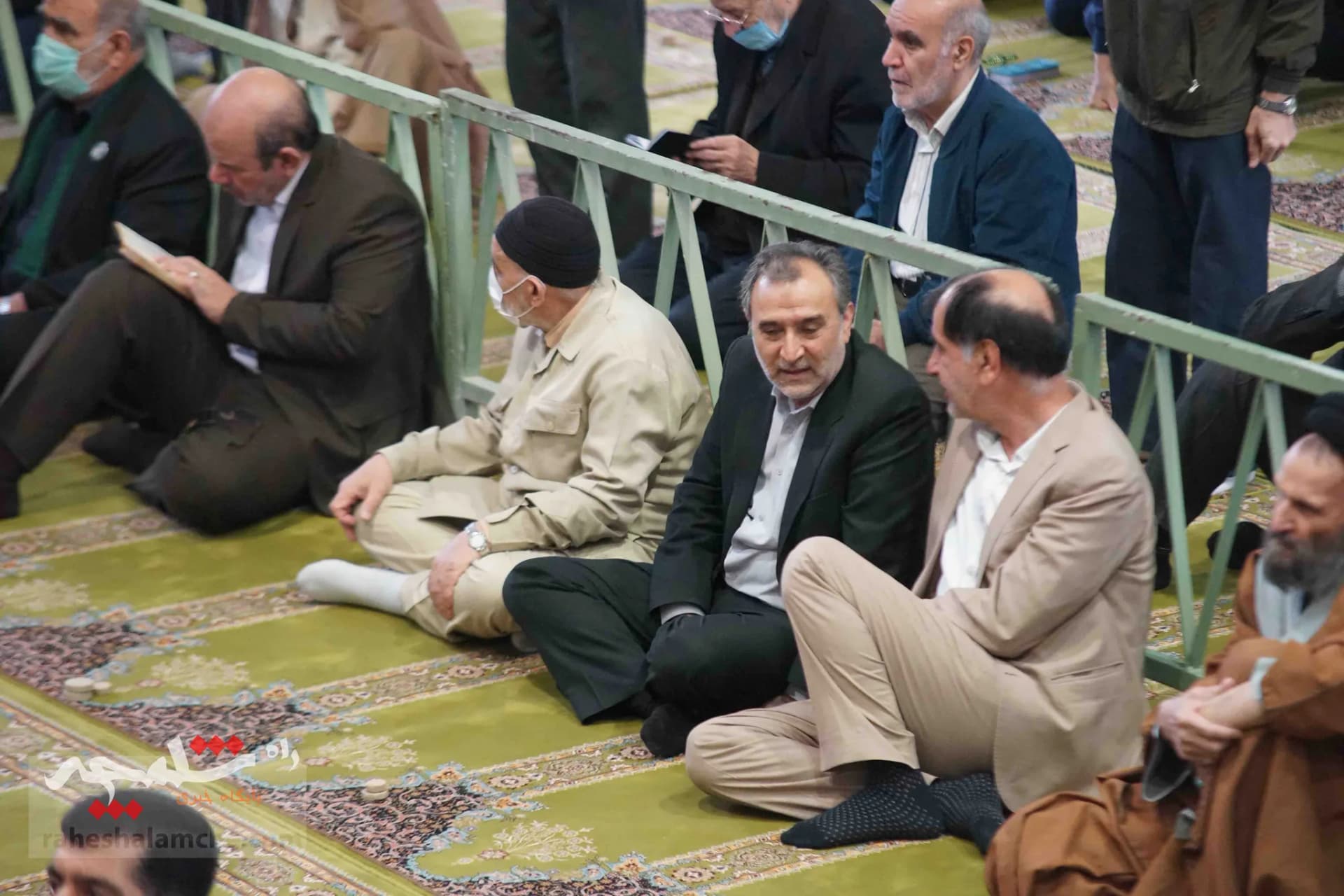 اولین نماز جمعه تهران در سال 1402 +تصاویر — تصویر 10