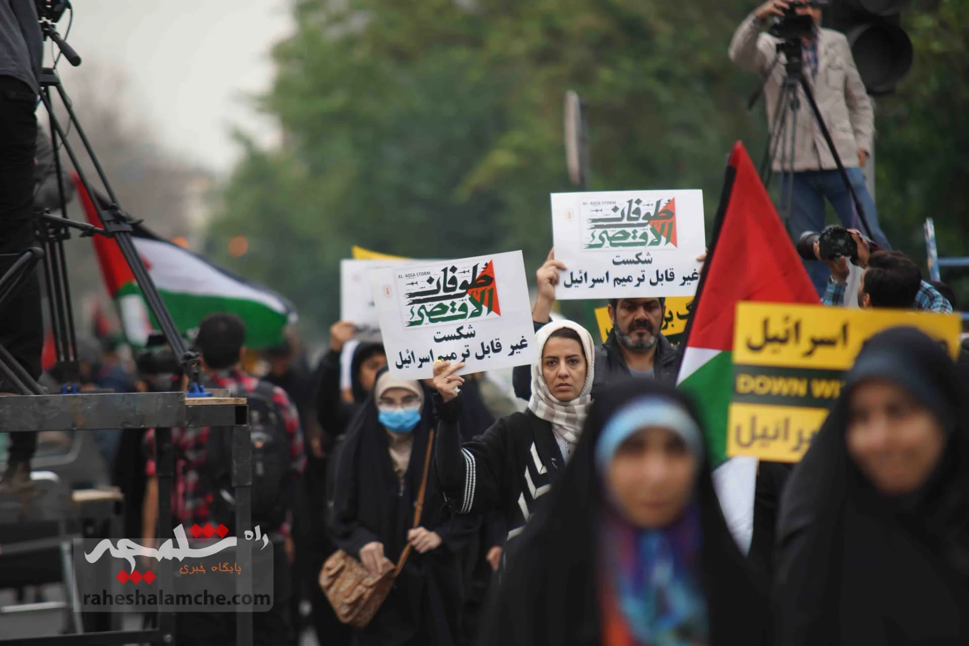 خروش ایرانیان نمازگزار در حمایت از ملت مظلوم فلسطین +تصاویر — تصویر 21