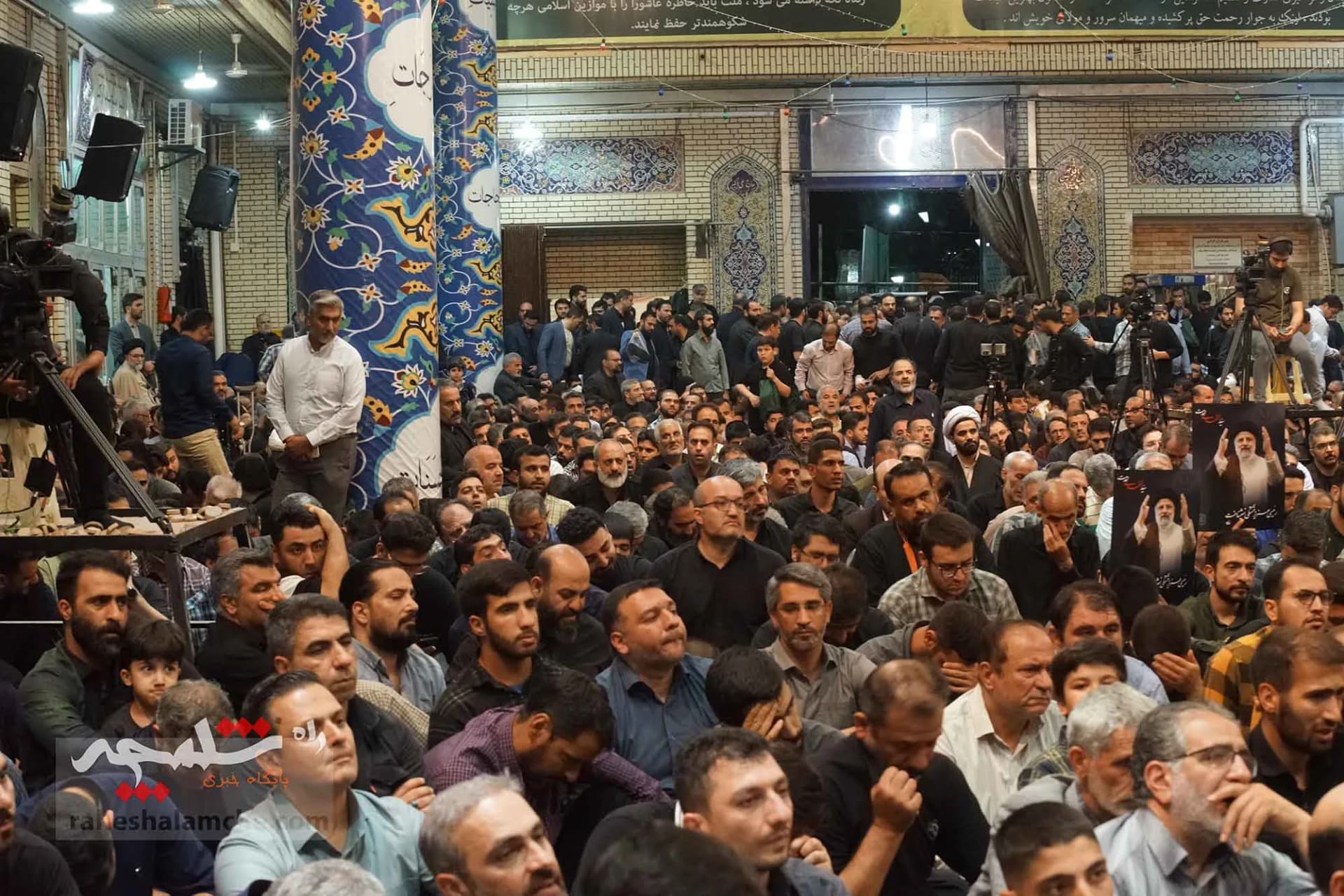 چه کسانی در مراسم گرامی‌داشت شهدای خدمت در مسجد ارک حضور داشتند؟ +تصاویر — تصویر 47