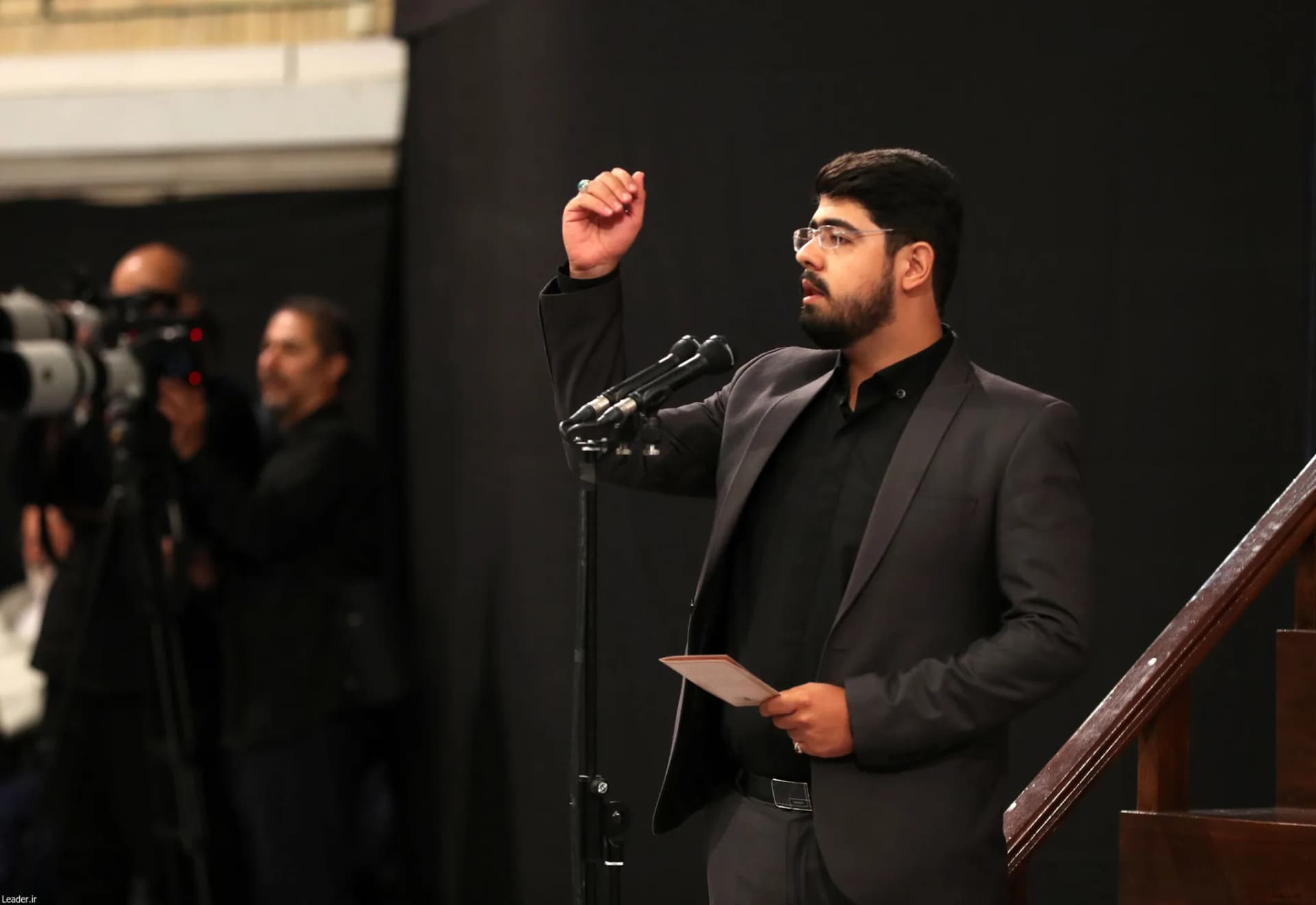 گزارش تصویری عزاداری هیئت‌های دانشجویی در حضور رهبر انقلاب — تصویر 14