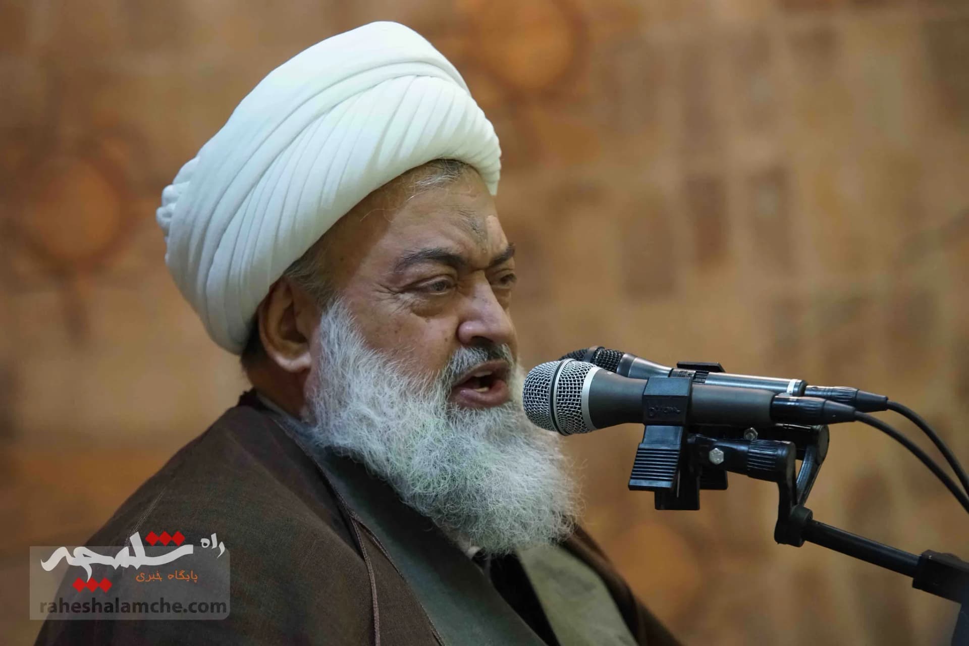 چه کسانی در مجلس ترحیم پدر مدیرعامل شرکت دخانیات کشور حضور داشتند؟ +تصاویر — تصویر 59