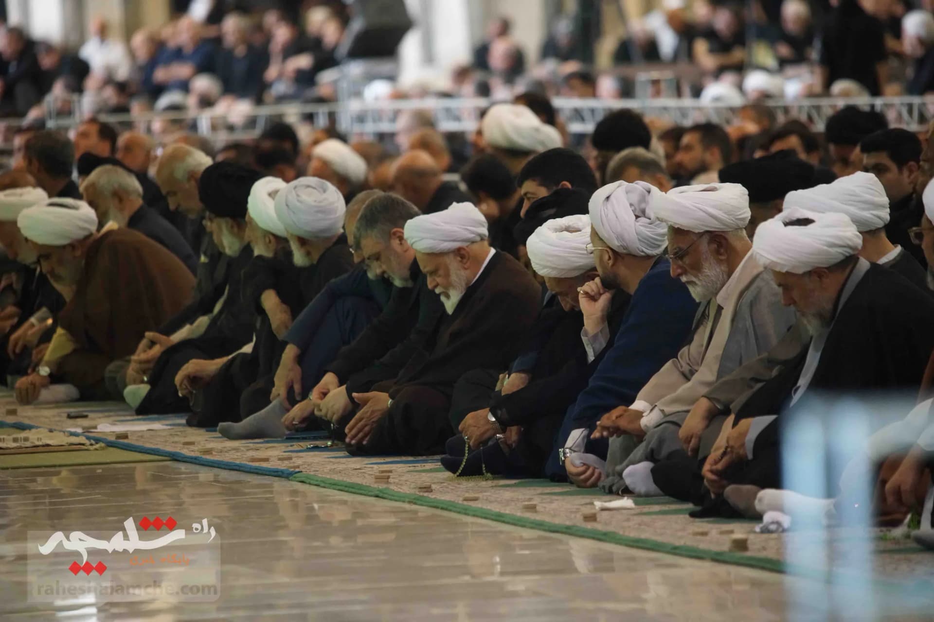نمازجمعه این هفته تهران برگزار شد +تصاویر — تصویر 38