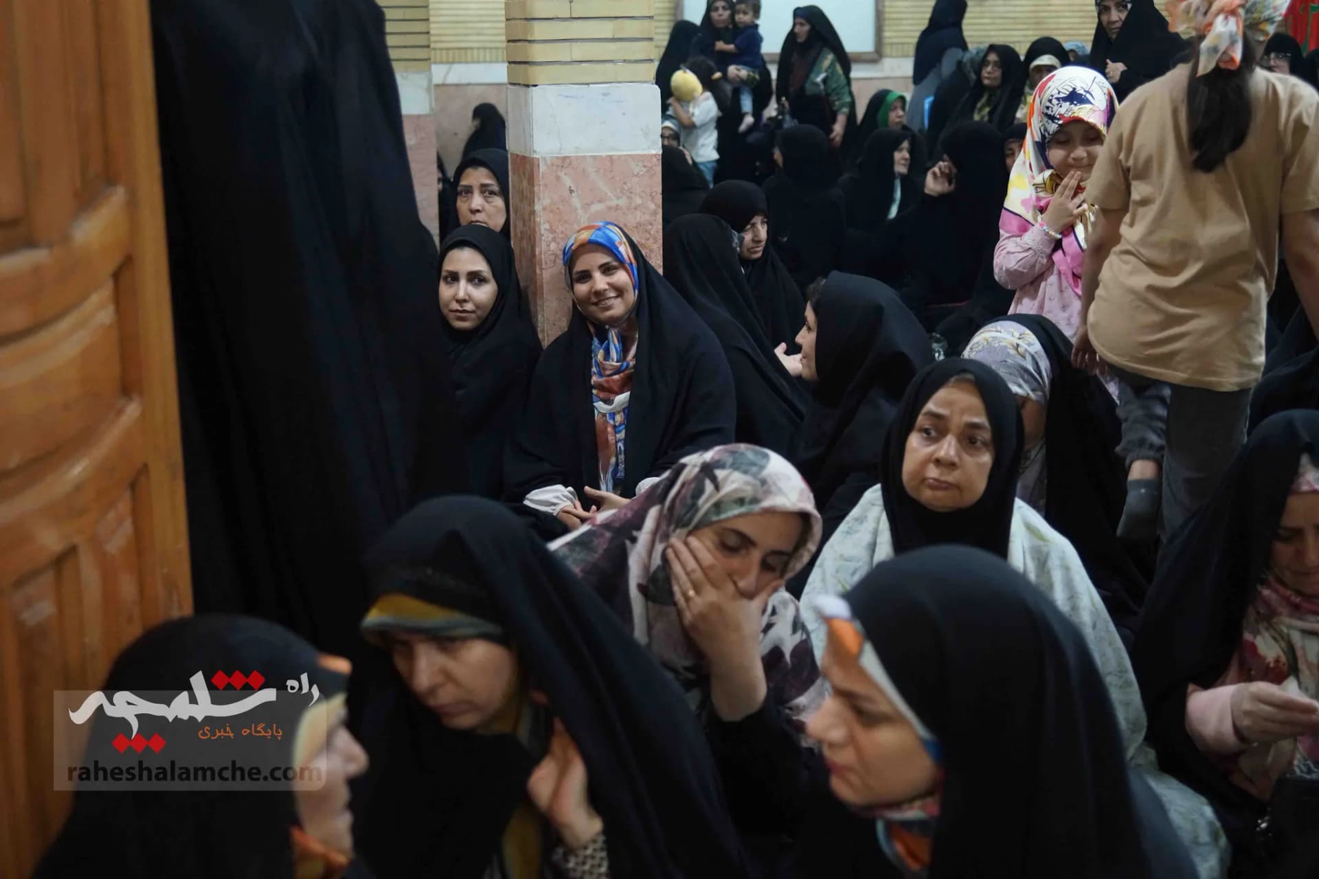 دیدار مردمی زاکانی در مسجد ابوذر تهران +تصاویر — تصویر 3