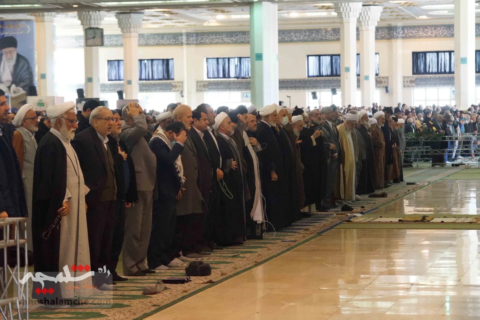 نمازجمعه این هفته تهران در مصلی امام خمینی(ره) برگزار شد +تصاویر — تصویر 47