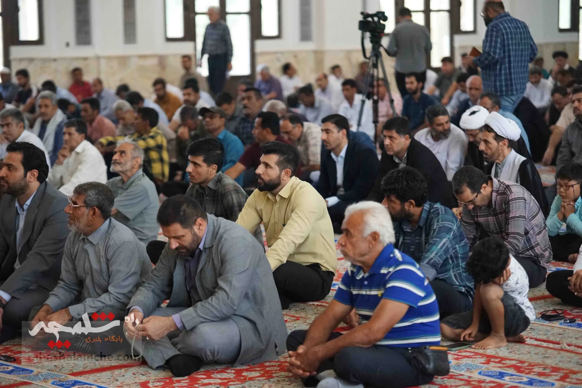 نماز جمعه جزیره کیش برگزار شد +تصاویر — تصویر 18