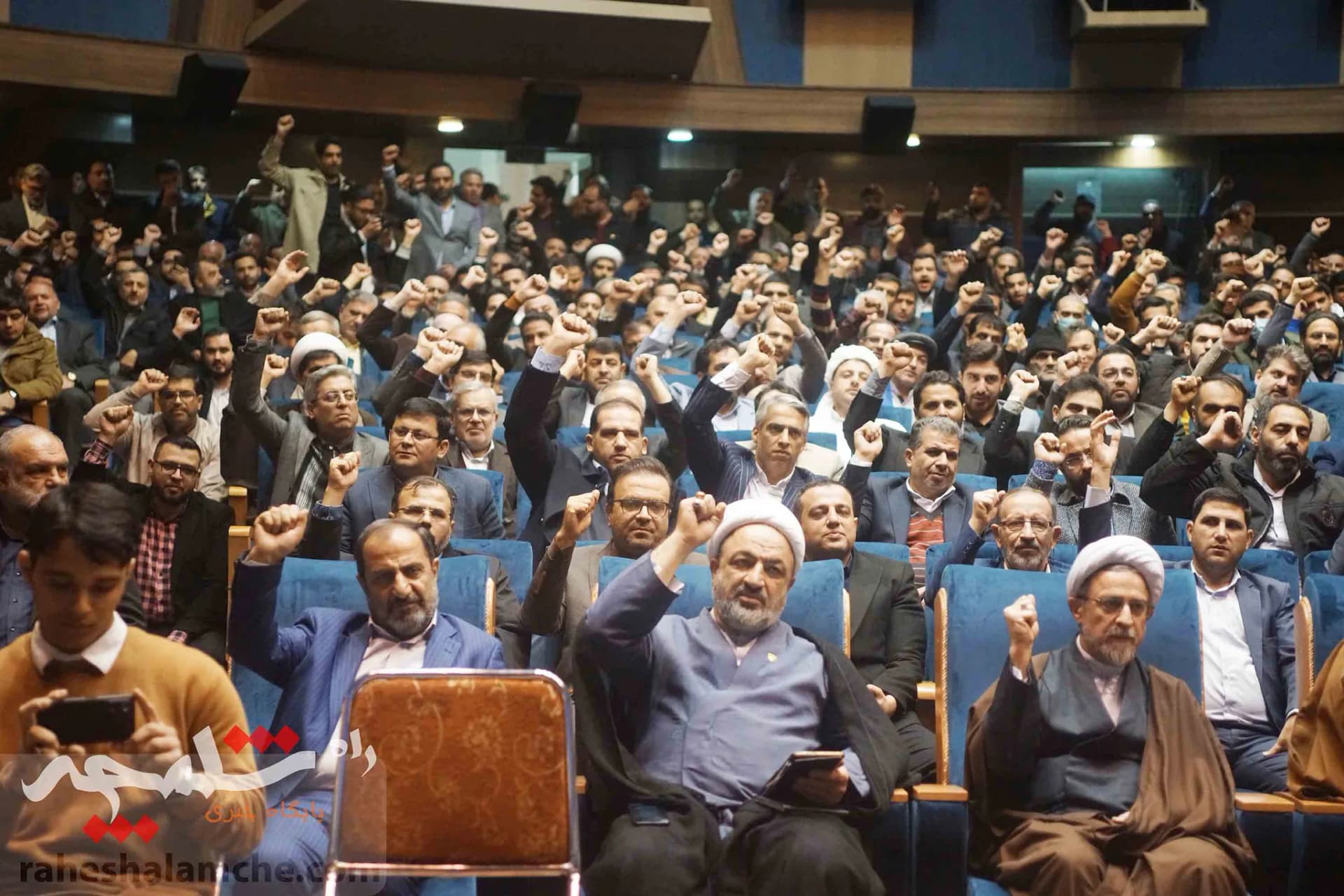 همایش باشکوه شریانیها در «قله نزدیک» +تصاویر — تصویر 30