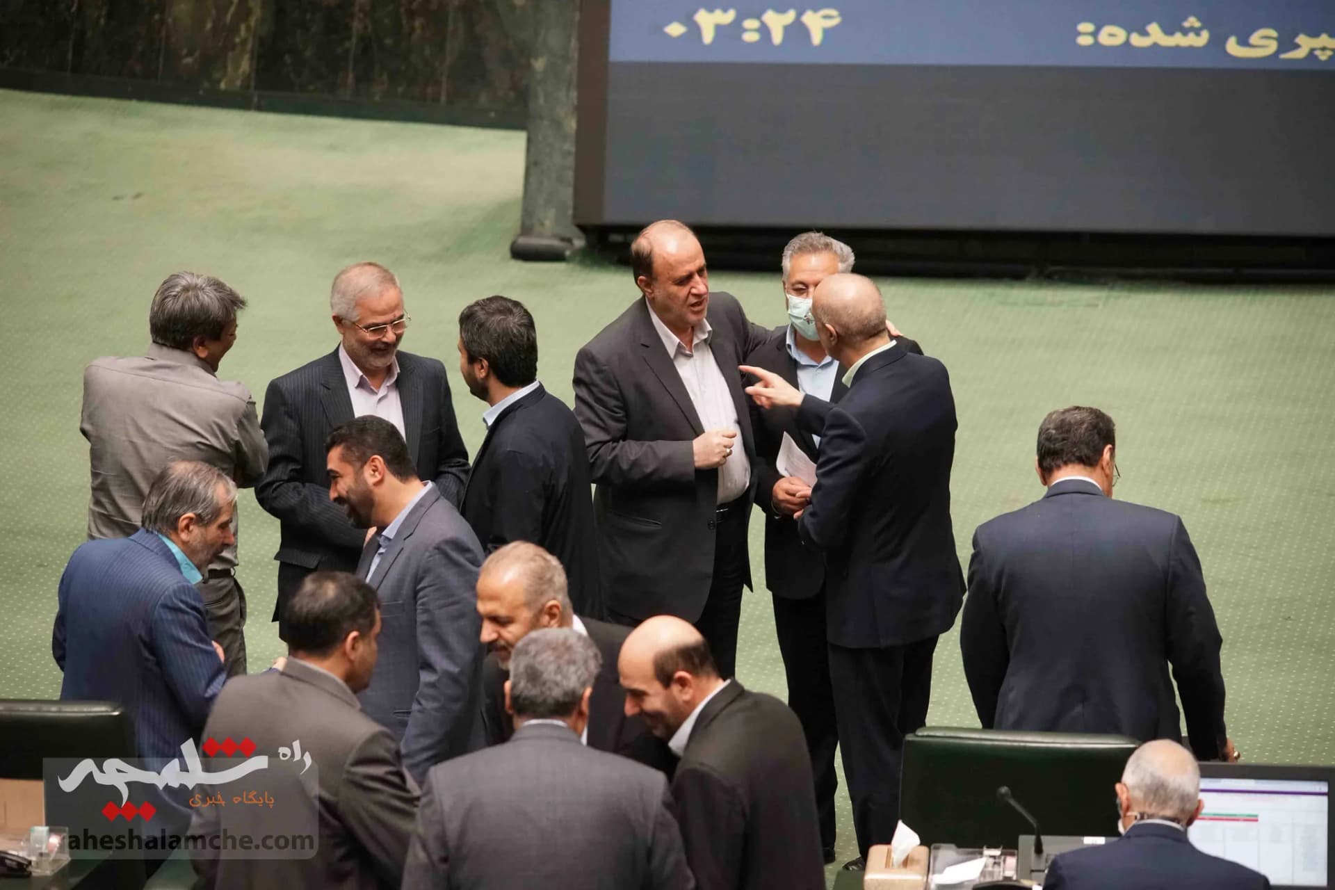 گام بزرگ امروز مجلس برای دفاع از حقوق زنان +تصاویر — تصویر 15