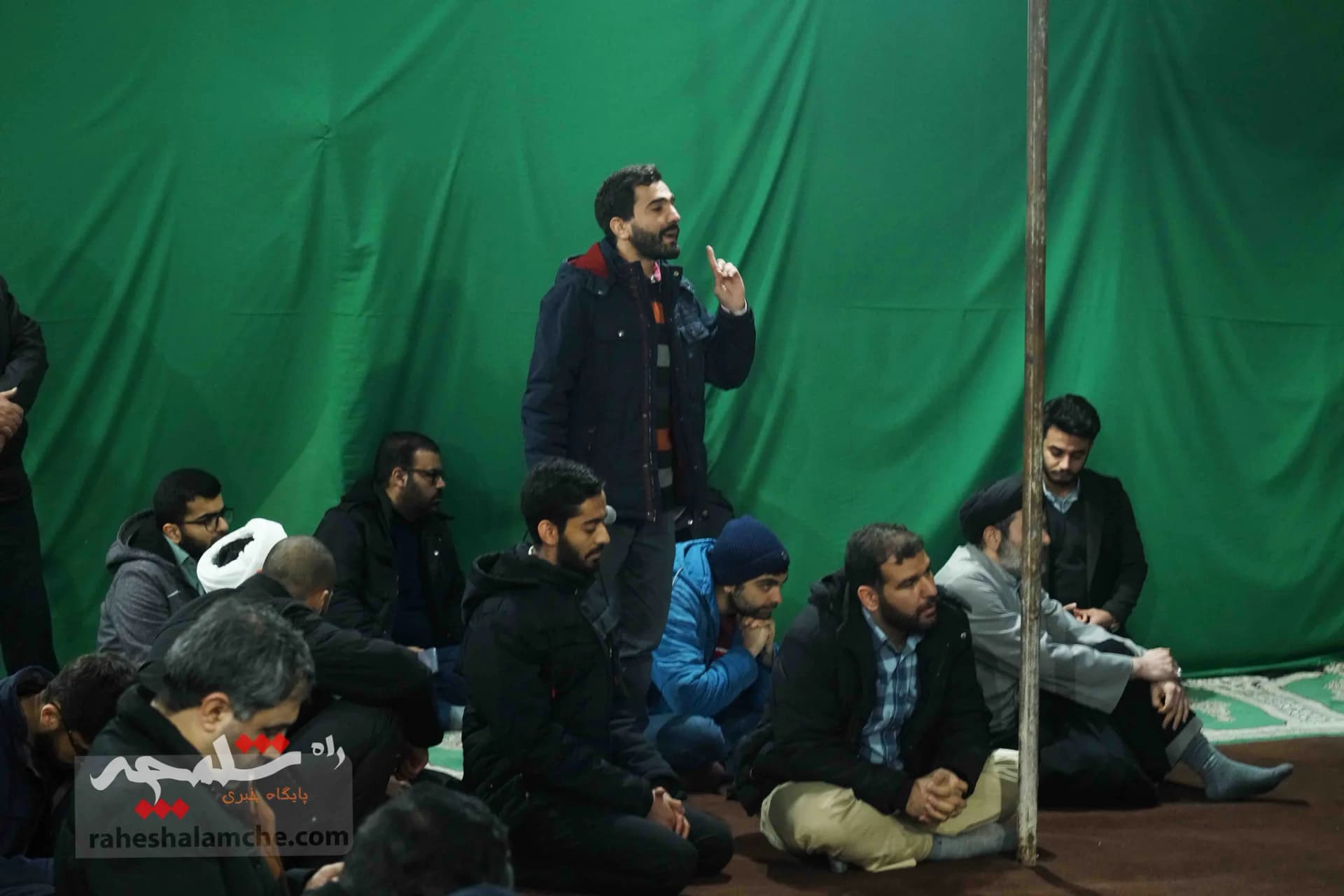 نشست صمیمی طحان‌نظیف با دانشجویان دانشگاه صنعتی شریف +تصاویر — تصویر 22