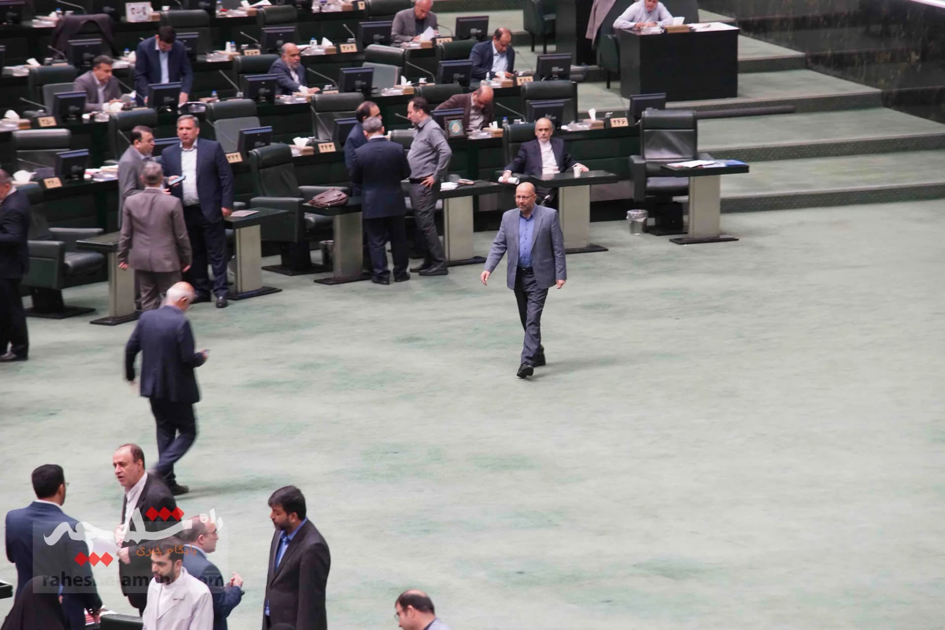 نشست علنی ۲۵ تیرماه مجلس شورای اسلامی برگزار شد +تصاویر — تصویر 53