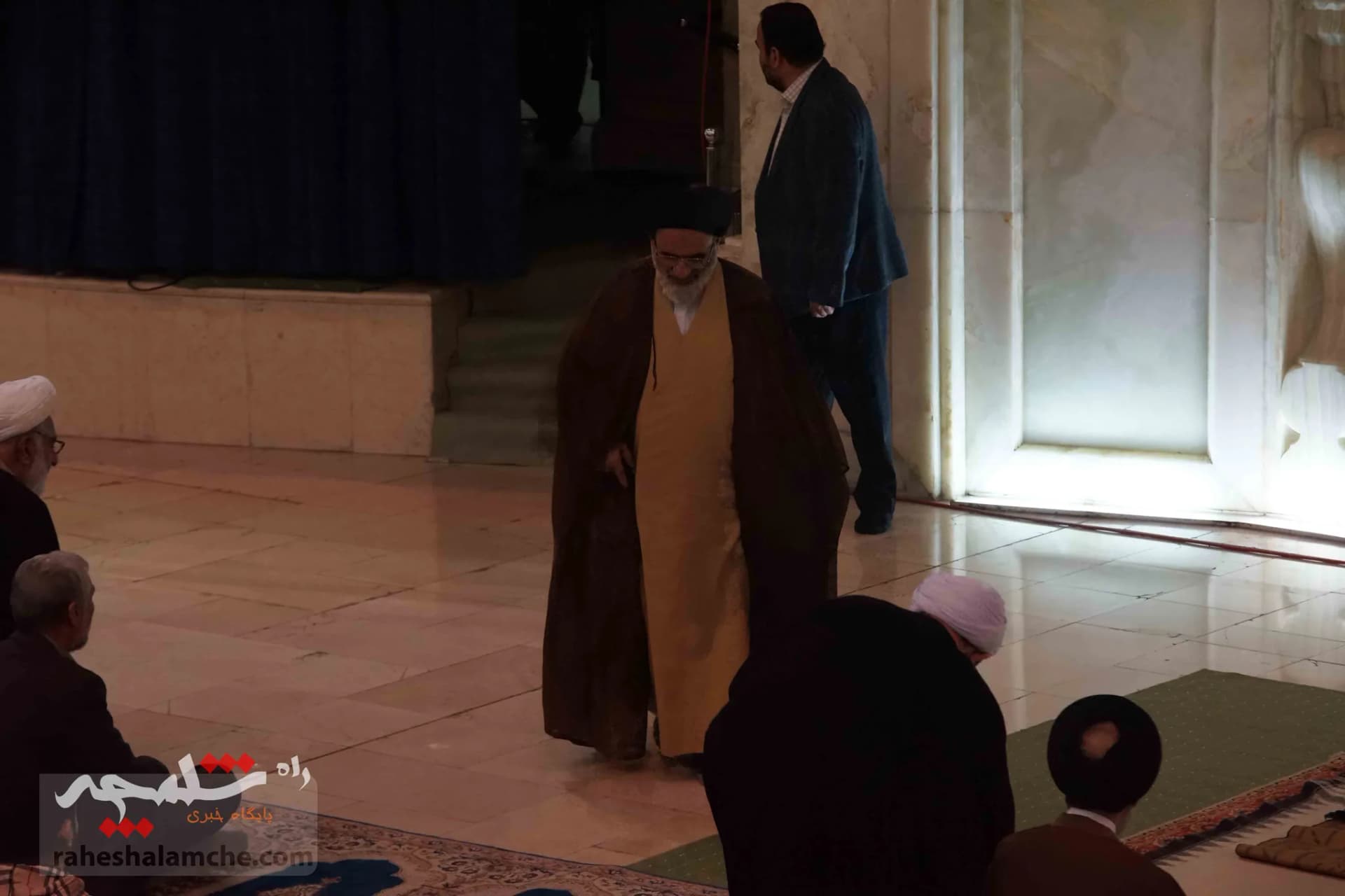 نماز جمعه این هفته تهران برگزار شد +تصاویر — تصویر 11