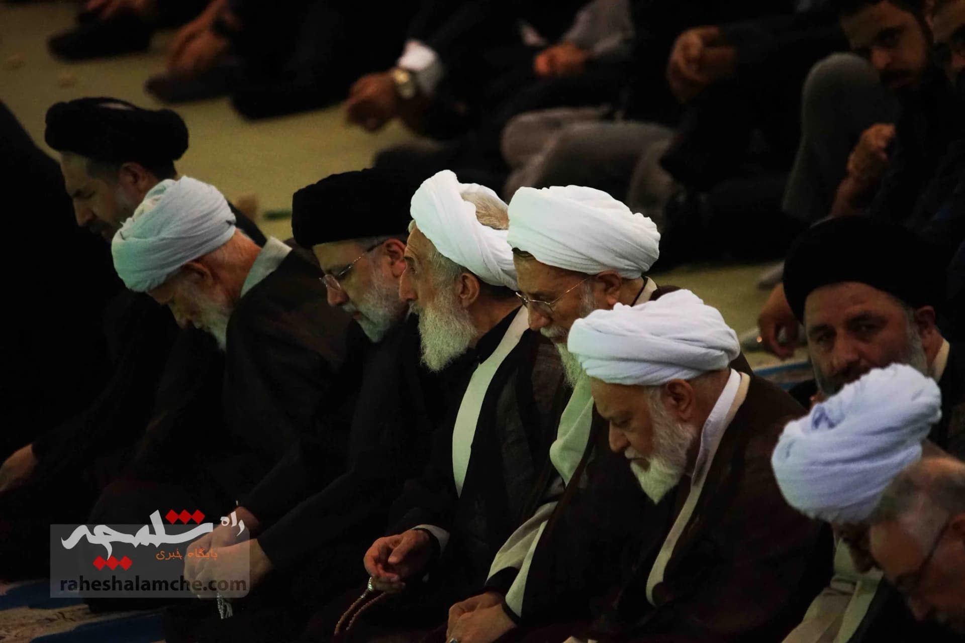 نماز جمعه این هفته تهران در مصلی امام خمینی(ره) برگزار شد +تصاویر — تصویر 49