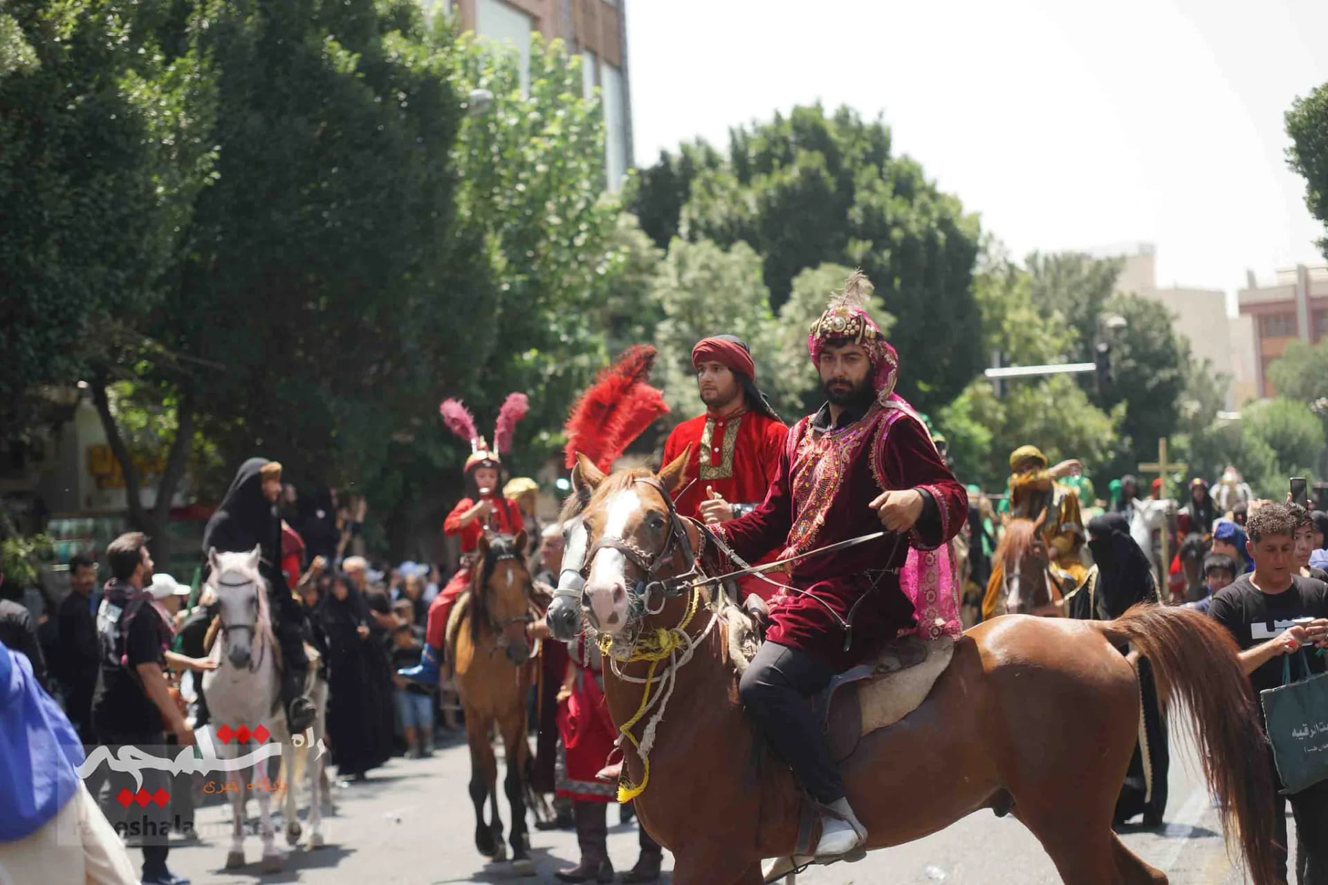 عزاداری خاص در تهران +تصاویر — تصویر 9