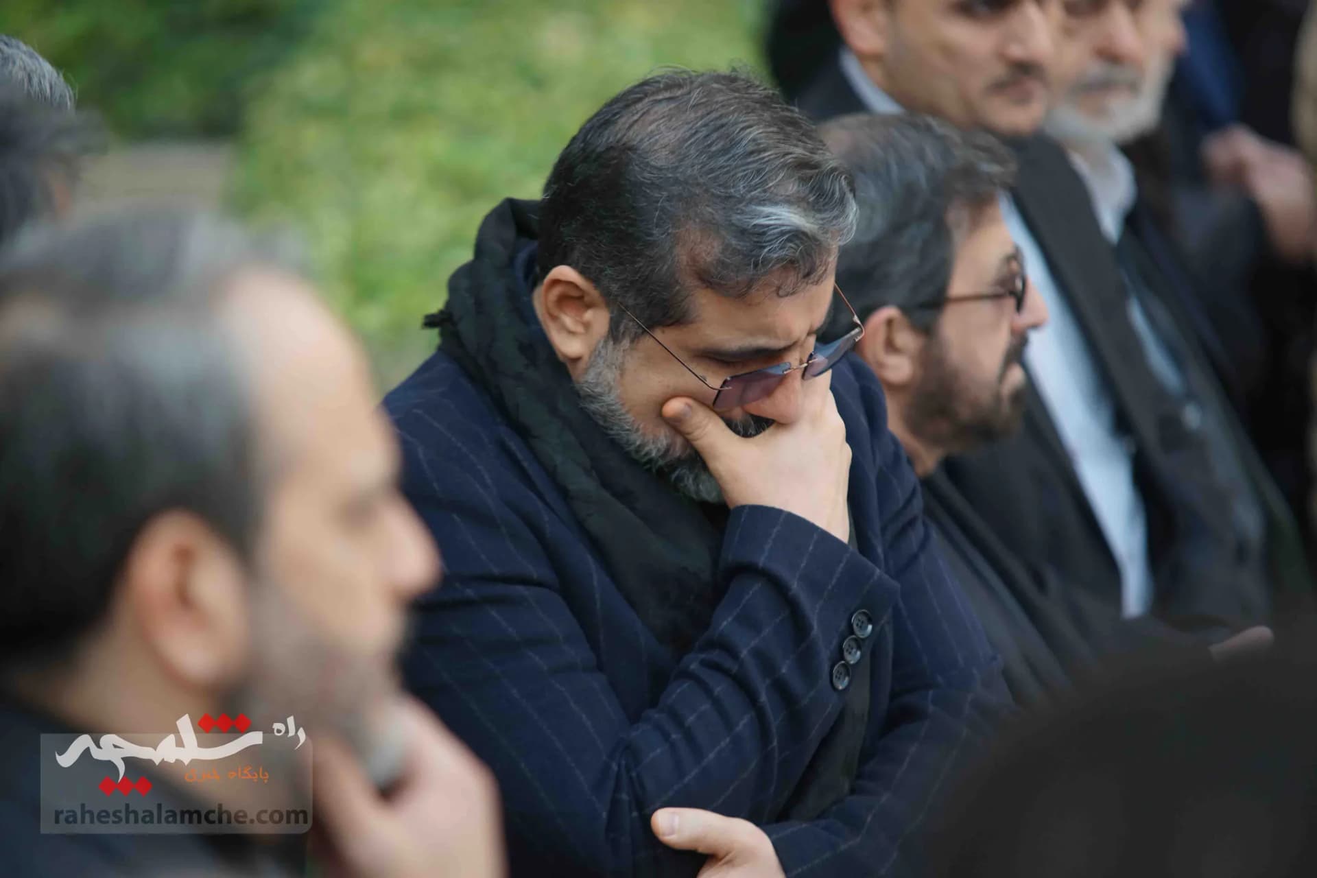 گزارش تصویری تشییع و خاکسپاری شهید گمنام در وزارت فرهنگ و ارشاد اسلامی — تصویر 31