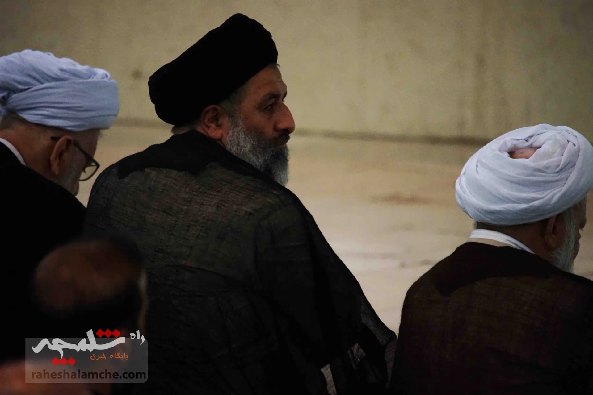 نماز جمعه این هفته تهران در مصلی امام خمینی(ره) برگزار شد +تصاویر — تصویر 44