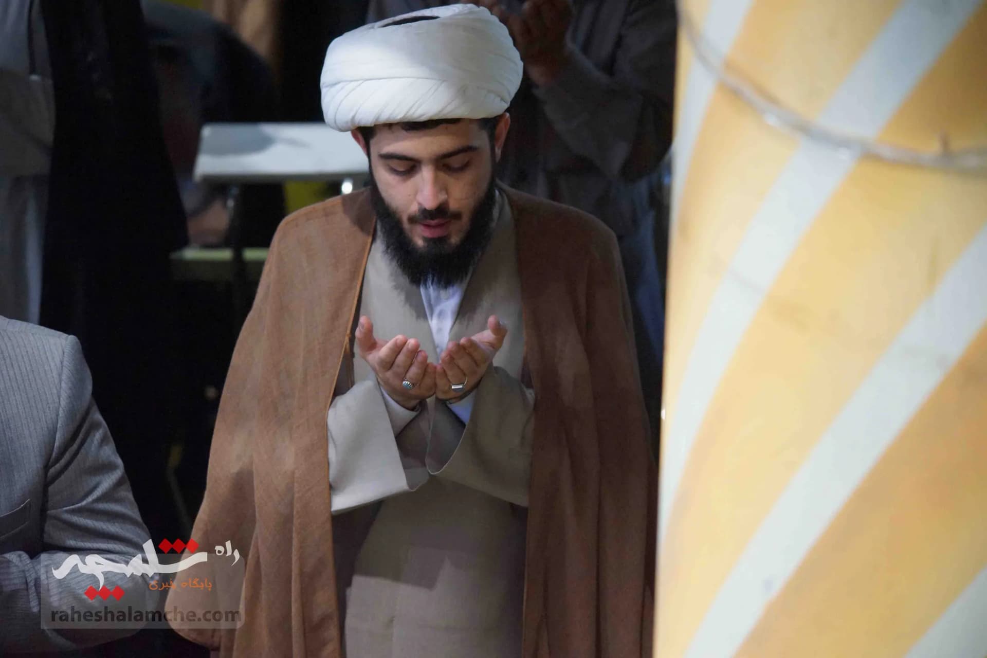 نماز جمعه پرشکوه این هفته تهران در دانشگاه تهران برگزار شد +تصاویر — تصویر 43