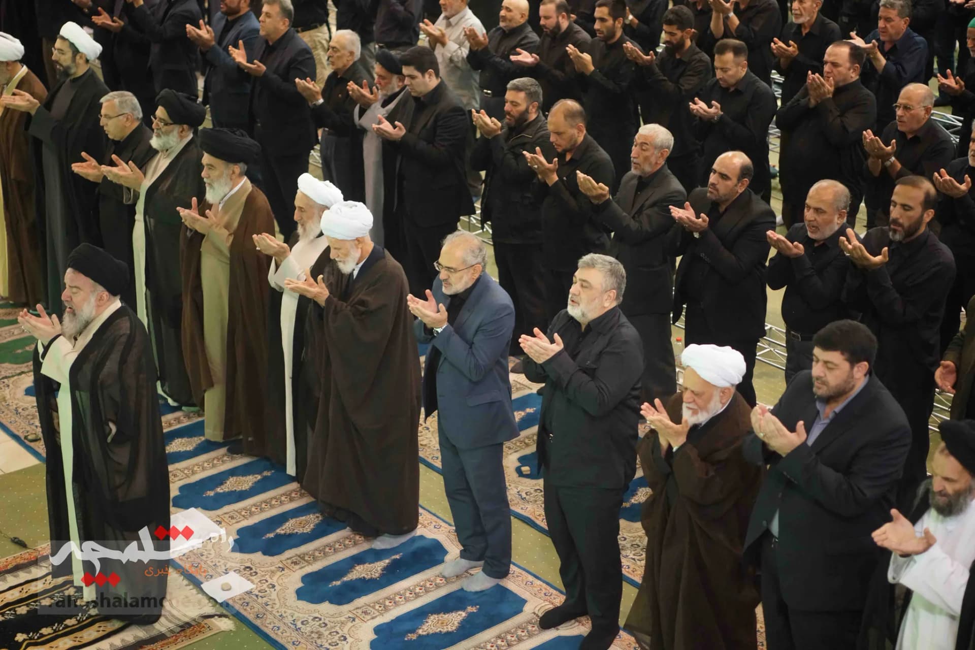 نمازجمعه این هفته تهران برگزار شد +تصاویر — تصویر 52