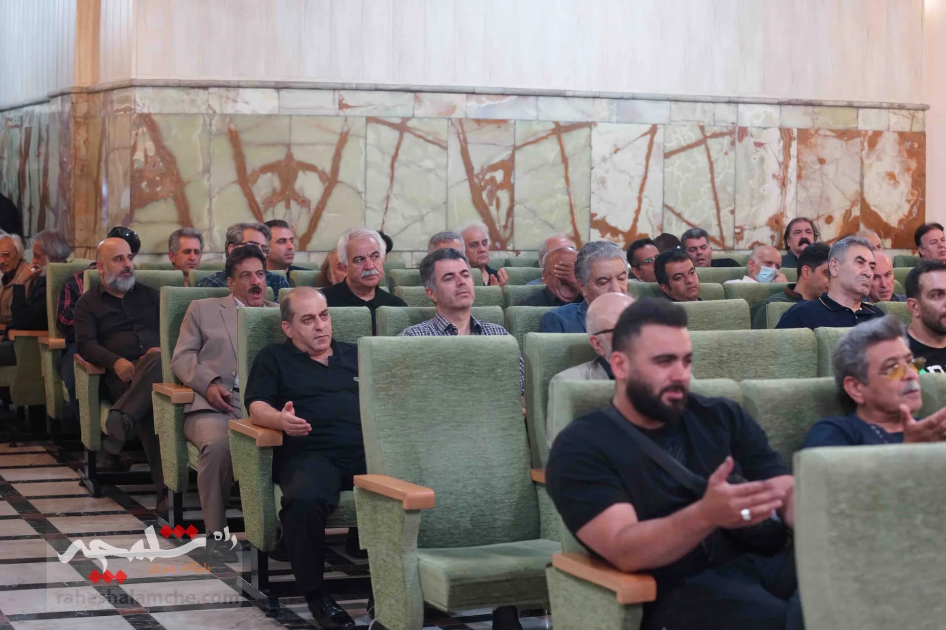 مراسم ختم «خسرو امیرصادقی» برگزار شد +تصاویر — تصویر 68