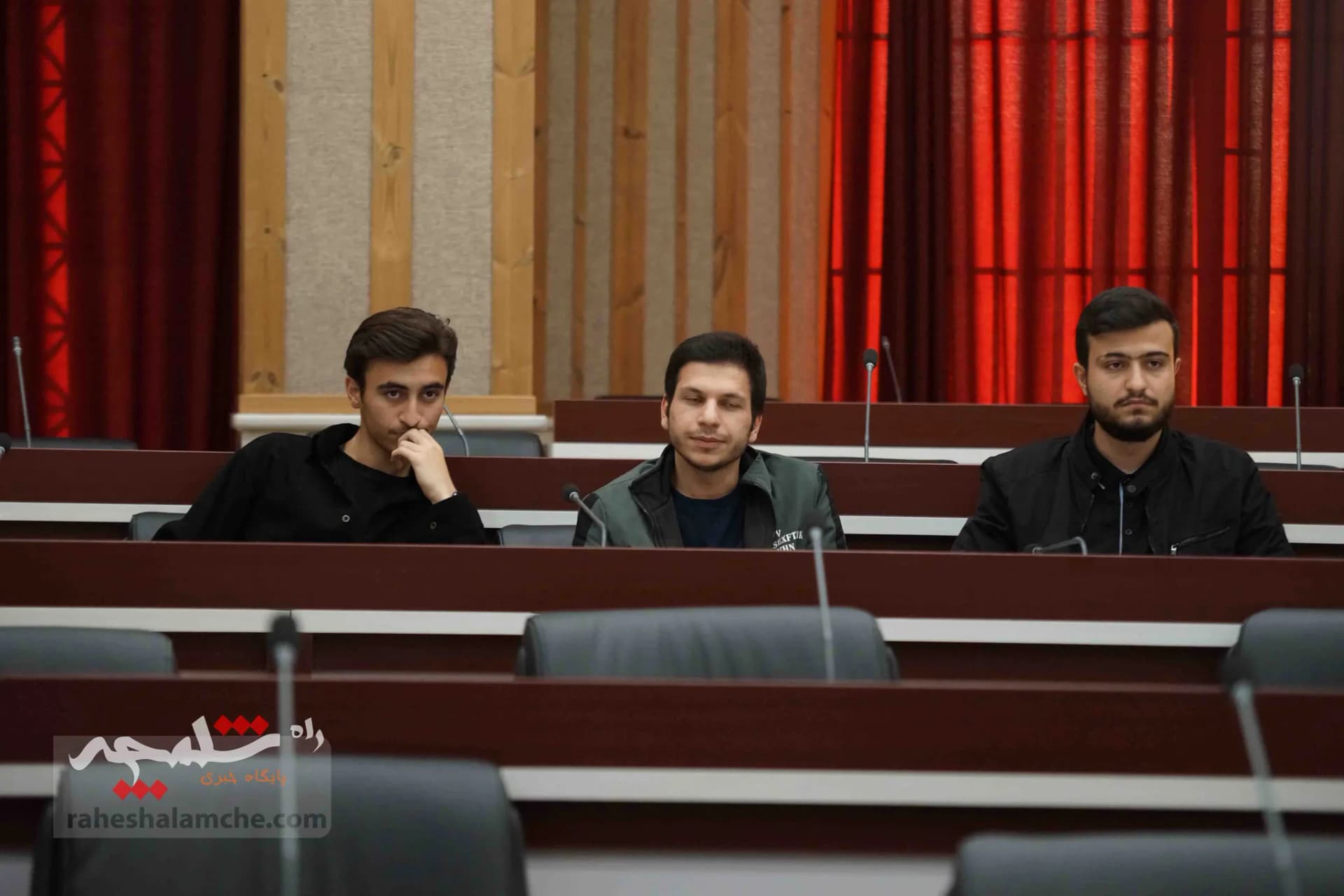 برگزاری همایش«مقاومت و جهان آینده» با حضور معاون رئیسجمهور در قزوین +تصاویر — تصویر 47