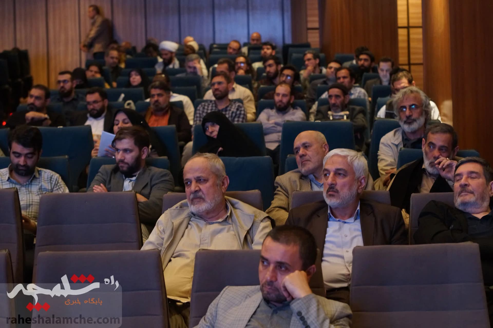 گزارش تصویری همایش «آقای نادر» با حضور معاون پارلمانی رئیسجمهور — تصویر 44