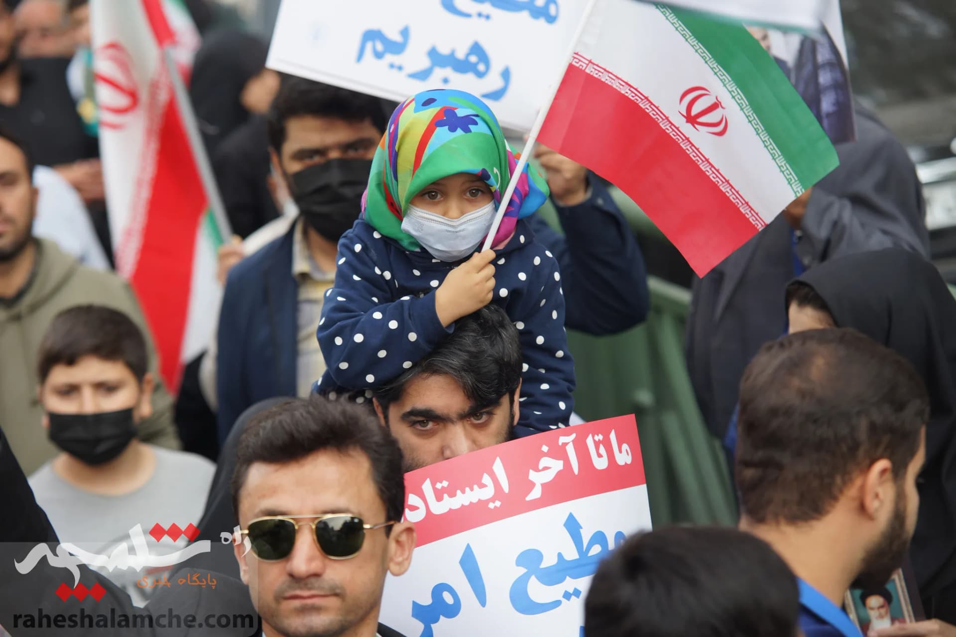 راهپیمایی عظیم تهرانیها با شعار؛ «سپاه انقلابی، انتقام انتقام» +تصاویر — تصویر 11