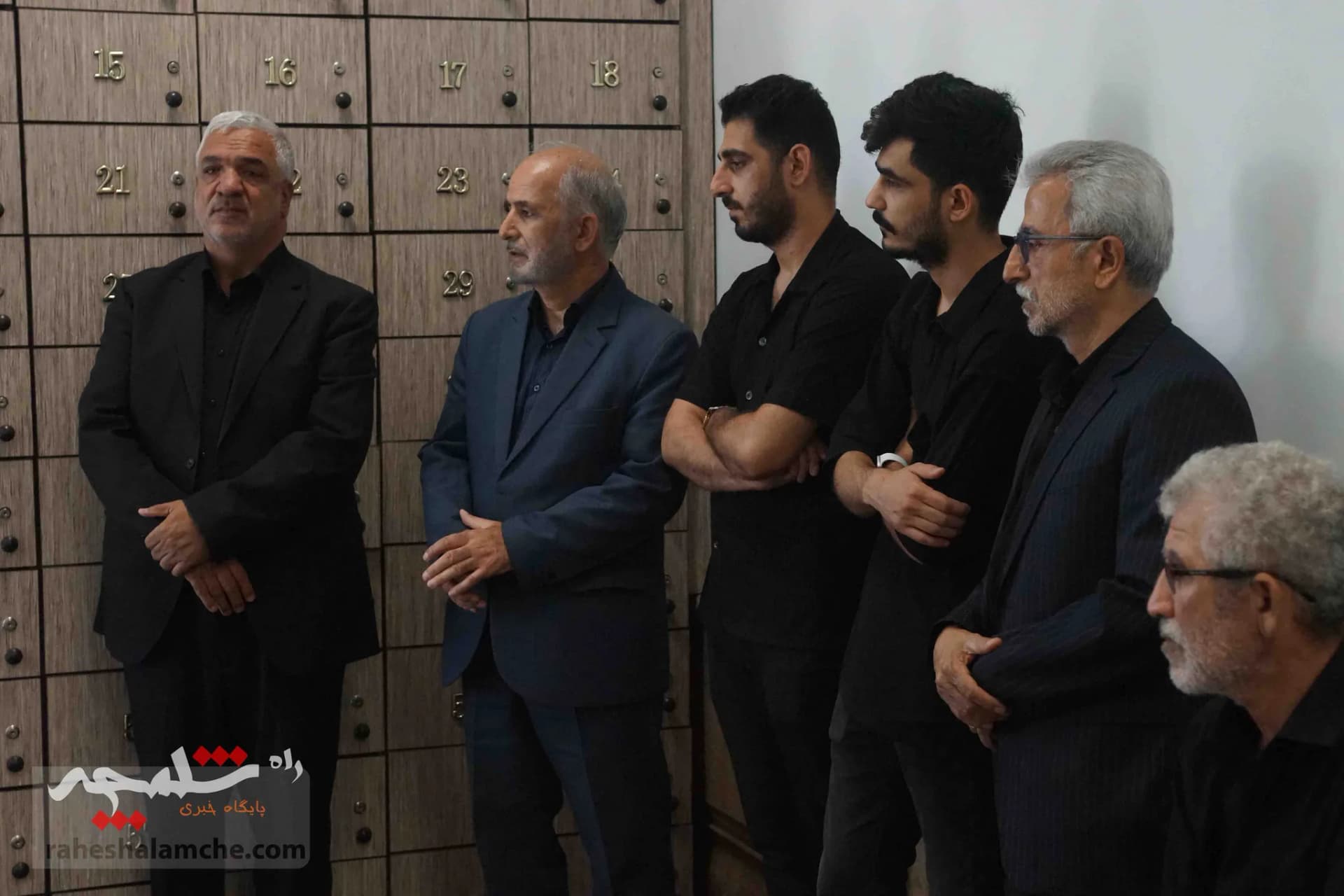 برگزاری مراسم ترحیم زندهیاد «حسین کنفی» در حوزه هنری +تصاویر — تصویر 6