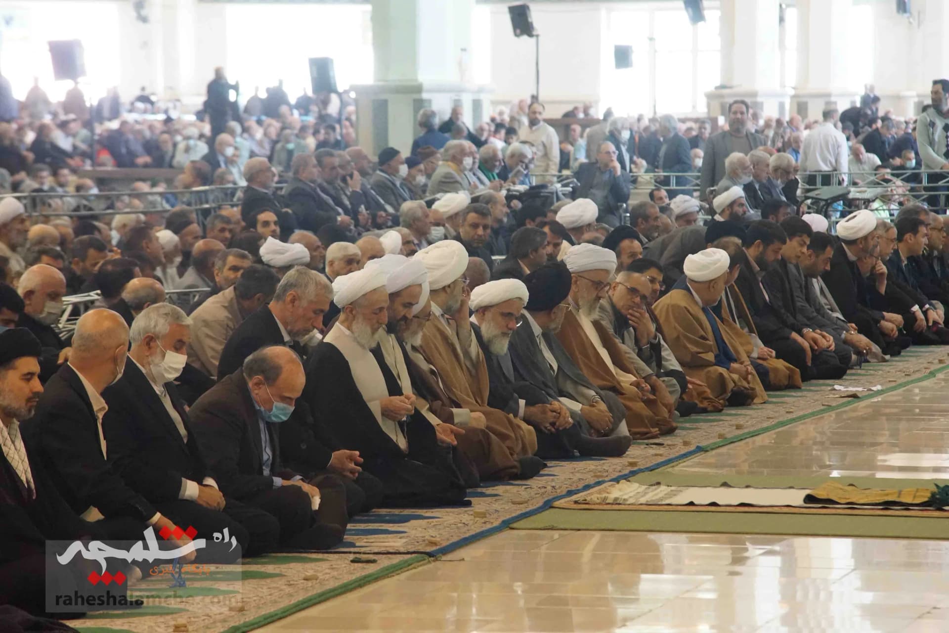 آخرین نماز جمعه سال 1401 در تهران +تصاویر — تصویر 20