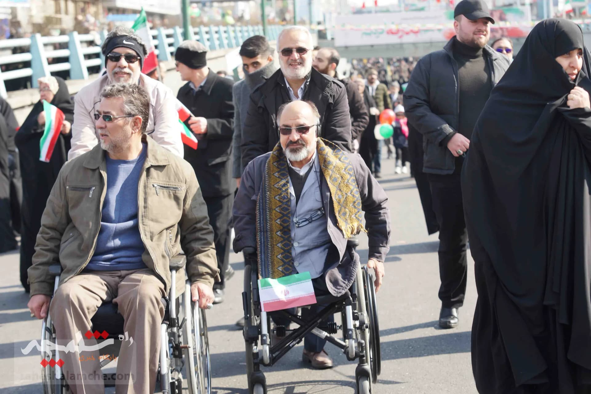 خروش ملت استوار ایران اسلامی در جشن ۴۴سالگی انقلاب اسلامی +تصاویر — تصویر 8