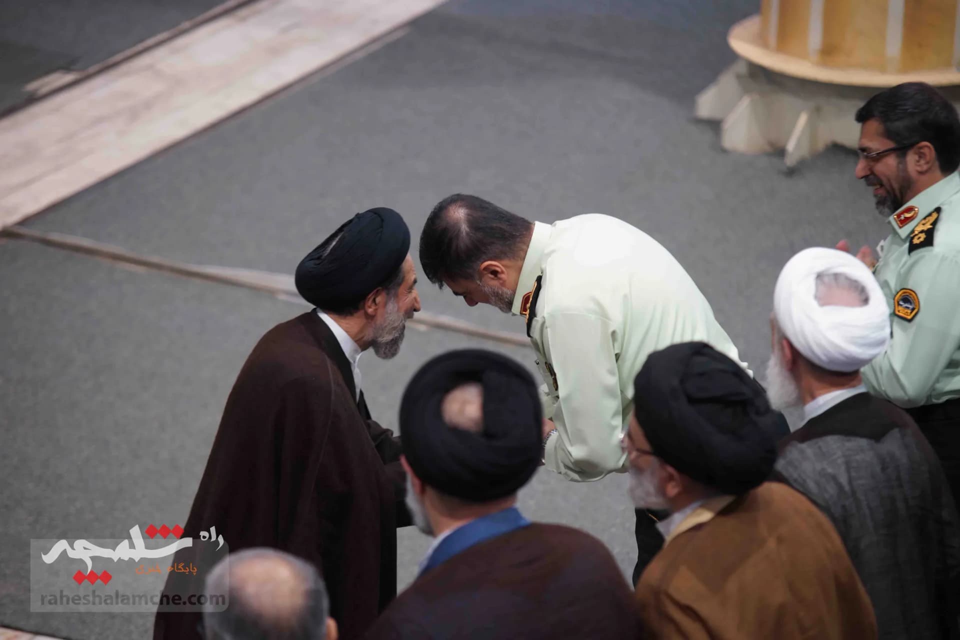 گزارش تصویری نمازجمعه تهران در هفته نیروی انتظامی — تصویر 66