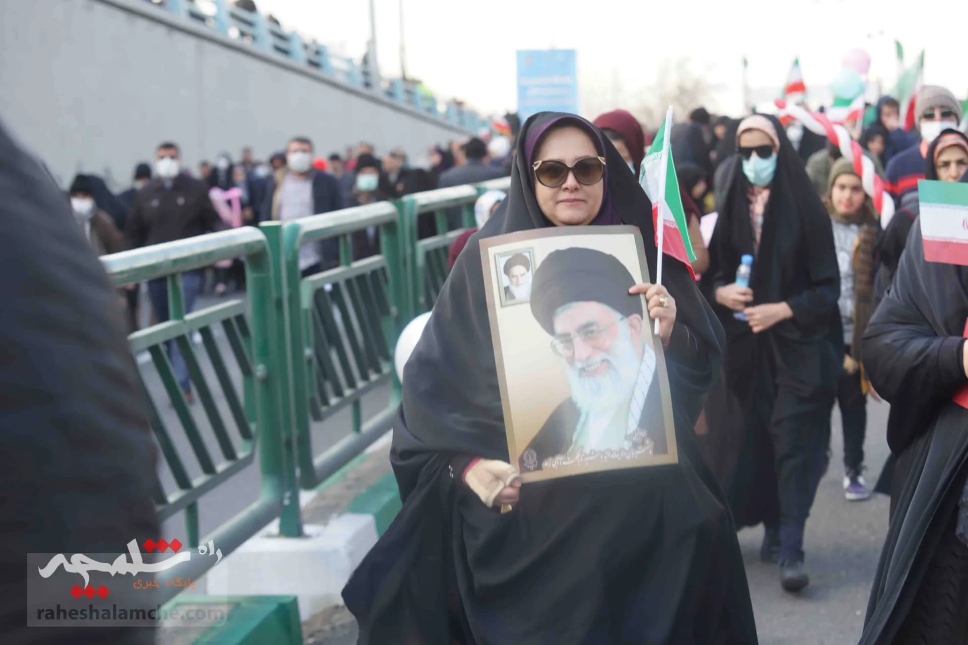 خروش ملت استوار ایران اسلامی در جشن ۴۴سالگی انقلاب اسلامی +تصاویر — تصویر 37