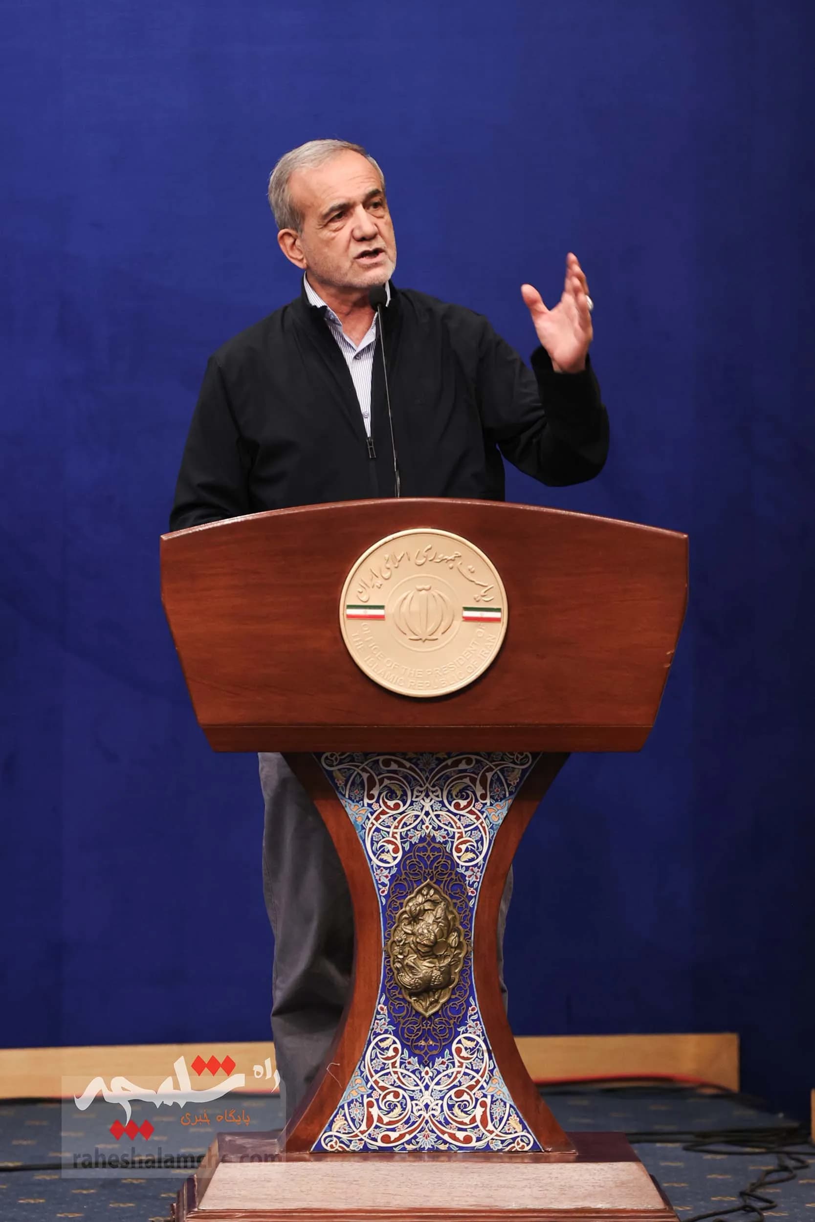 نشست خبری رئیس جمهور +تصاویر — تصویر 13