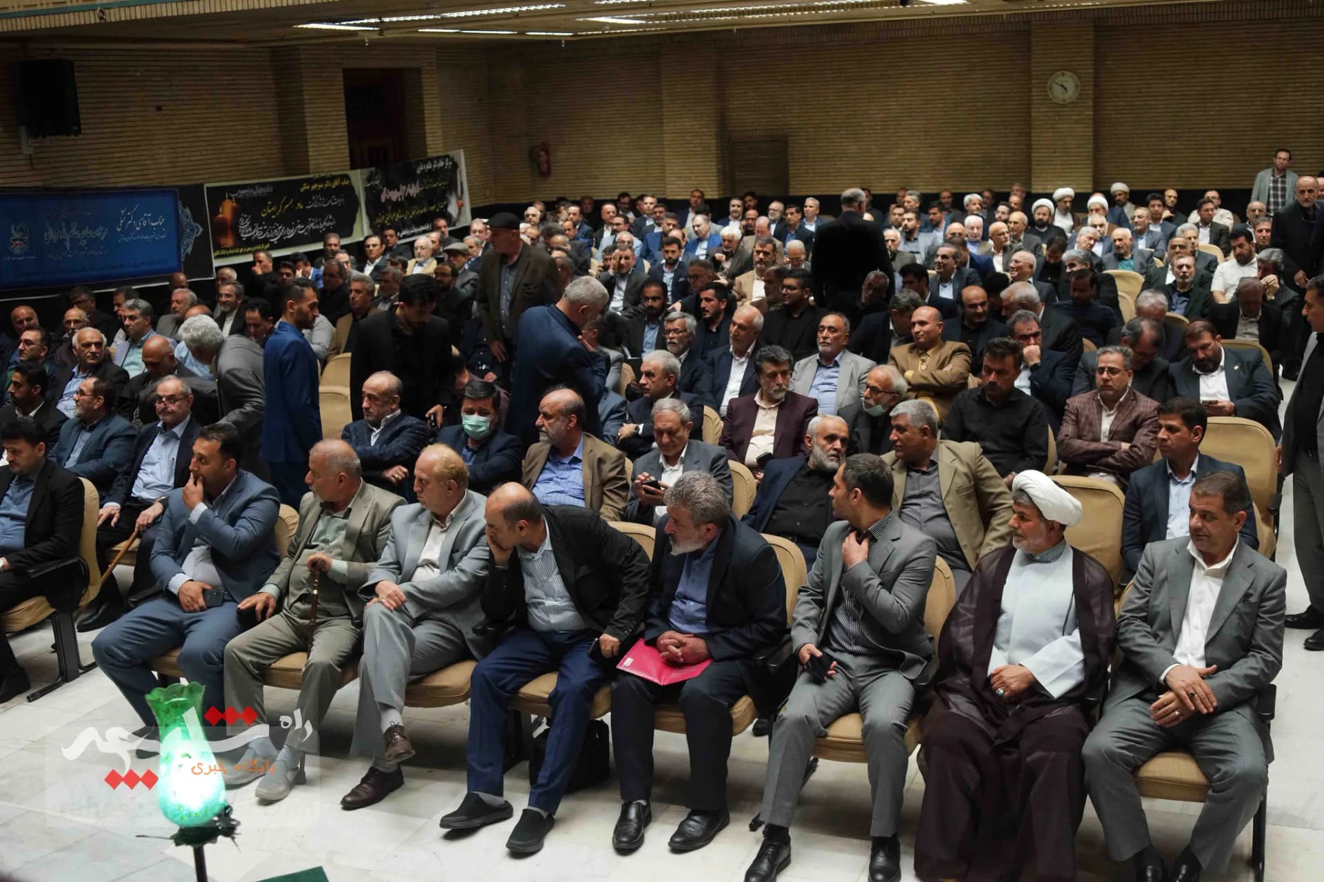مراسم ختم مادر همسر منوچهر متکی چه خبر بود؟ +تصاویر کامل — تصویر 66