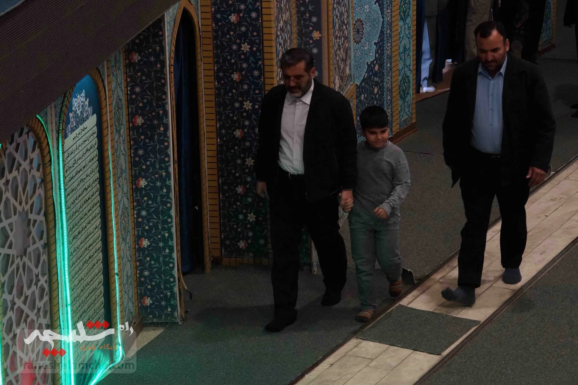 آخرین نمازجمعه ماه مبارک رمضان در تهران برگزار شد +تصاویر — تصویر 8