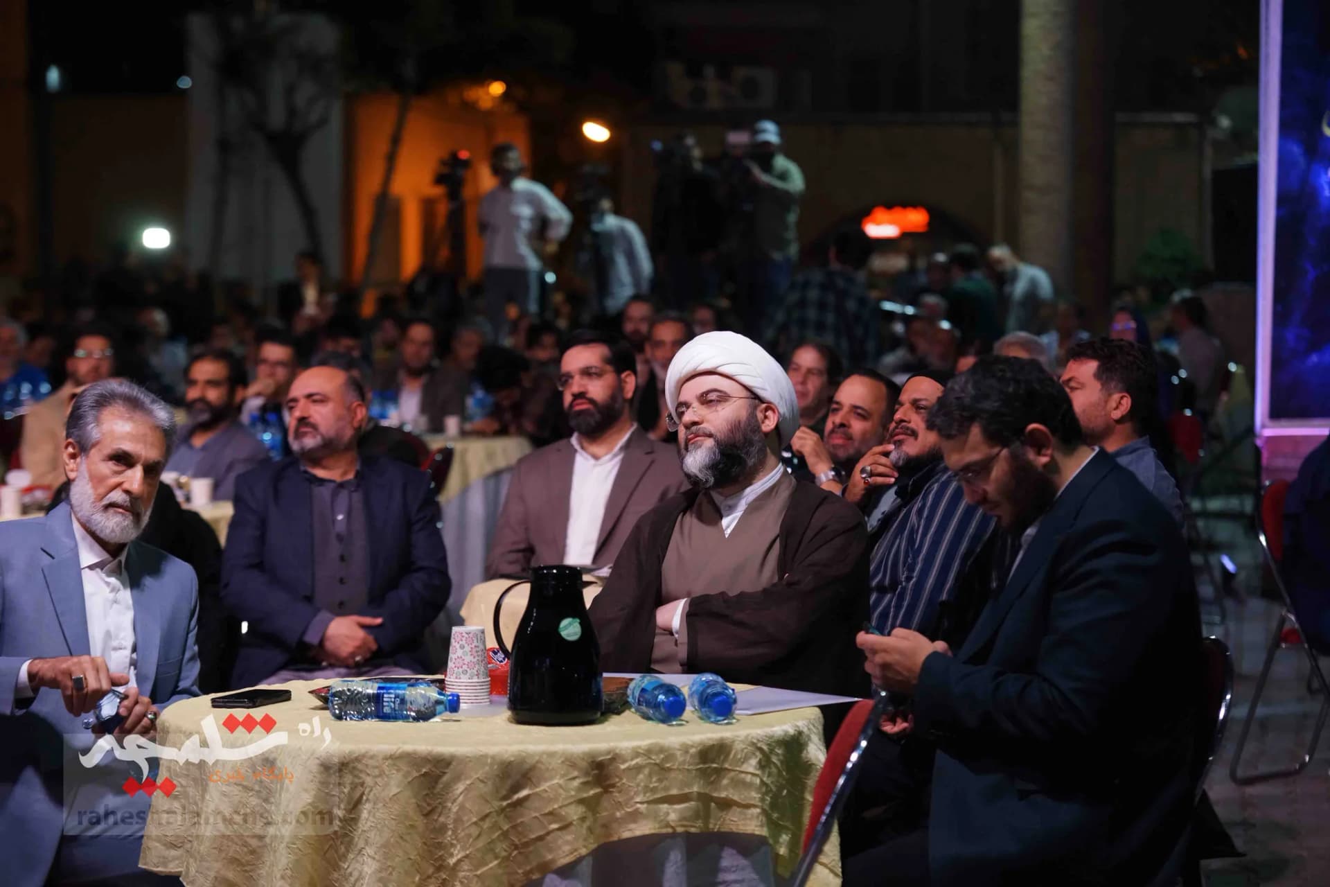 چهره هنر انقلاب سال ۱۴۰۲ انتخاب شد +تصاویر — تصویر 9