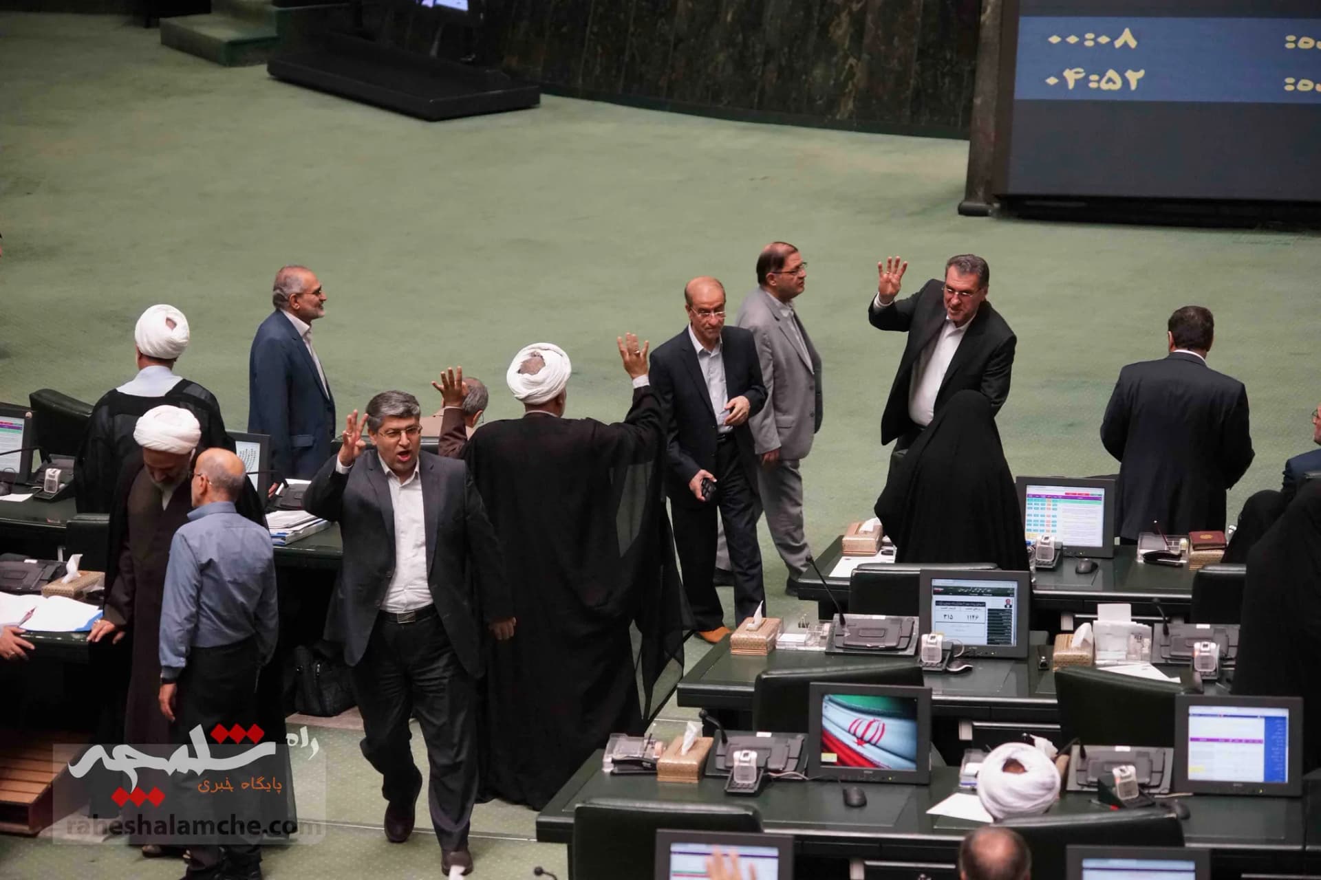 نشست علنی ۲۵ تیرماه مجلس شورای اسلامی برگزار شد +تصاویر — تصویر 7