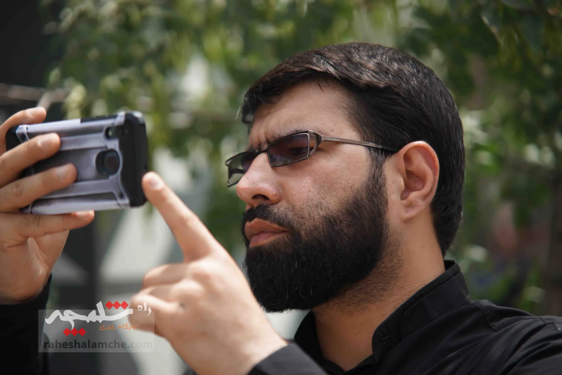 نمازگزاران تهرانی، اهانت مجدد به قرآن کریم در سوئد را محکوم کردند +تصاویر — تصویر 33