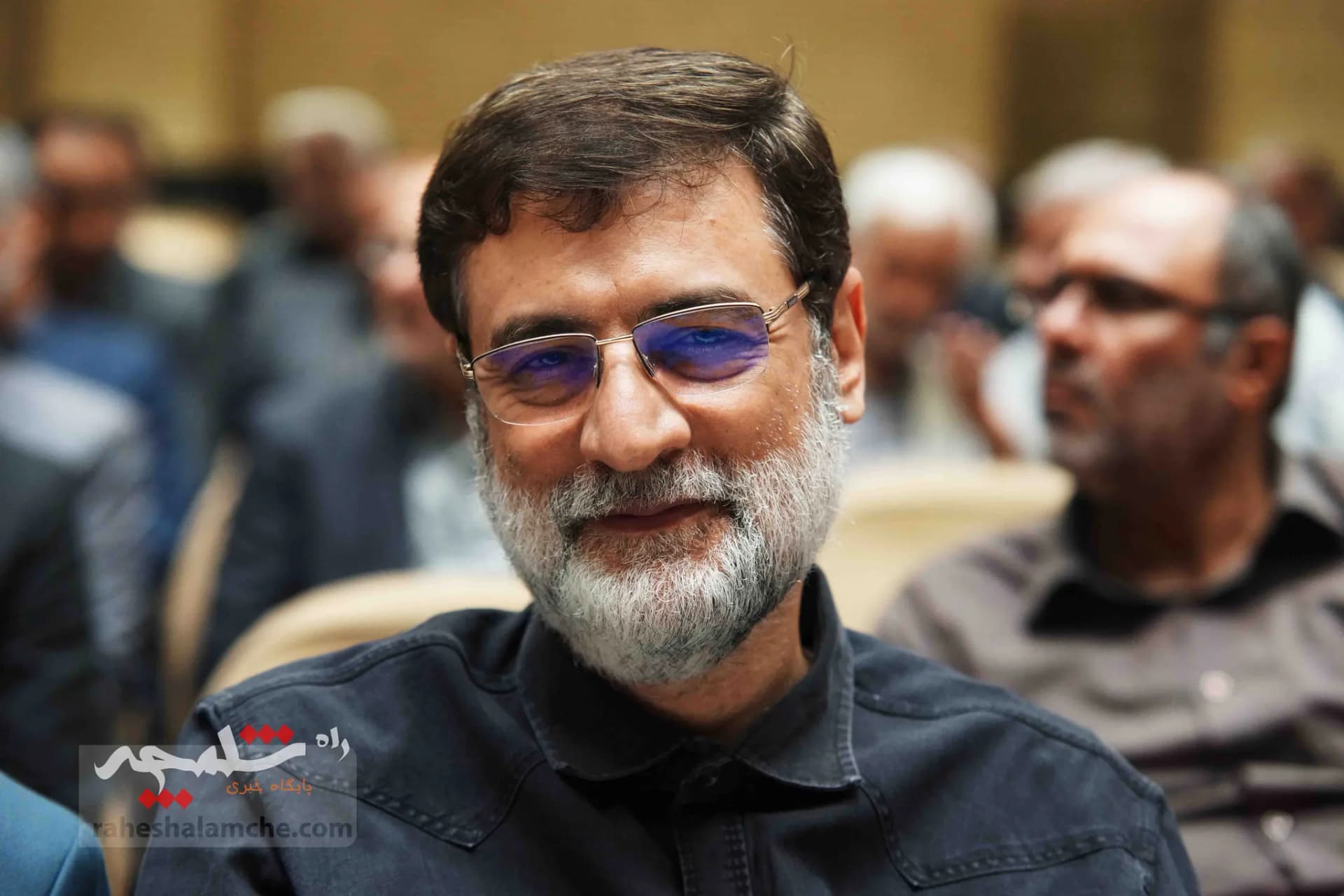 همه شخصیتهایی که در مراسم ختم مادر زریبافان شرکت کرده بودند +تصاویر — تصویر 35