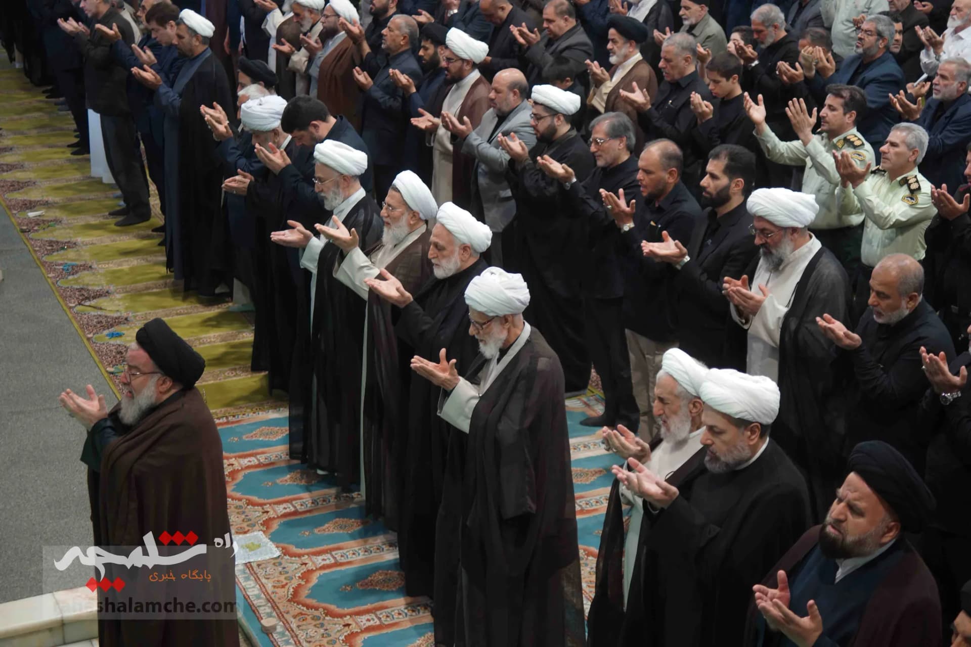 نماز جمعه این هفته تهران برگزار شد +تصاویر — تصویر 54