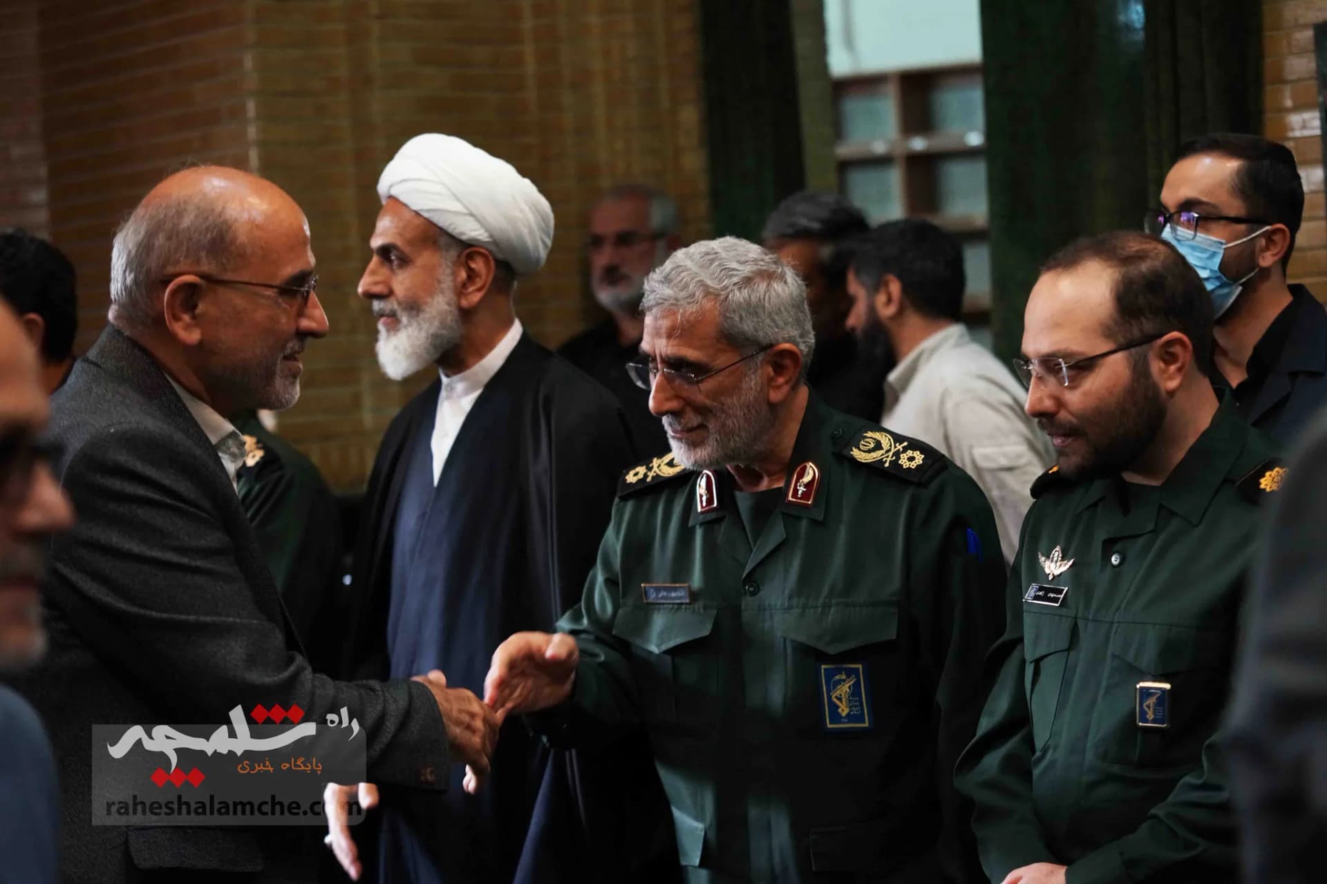 مراسم یادبود شهدای کنسولگری ایران در دمشق +تصاویر — تصویر 28
