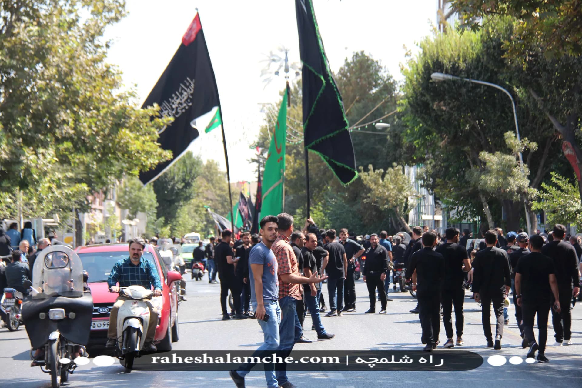 بزرگ ترین کاروان علامت کشی و دسته عزاداری بنیاسد در تهران/ تصاویر — تصویر 49