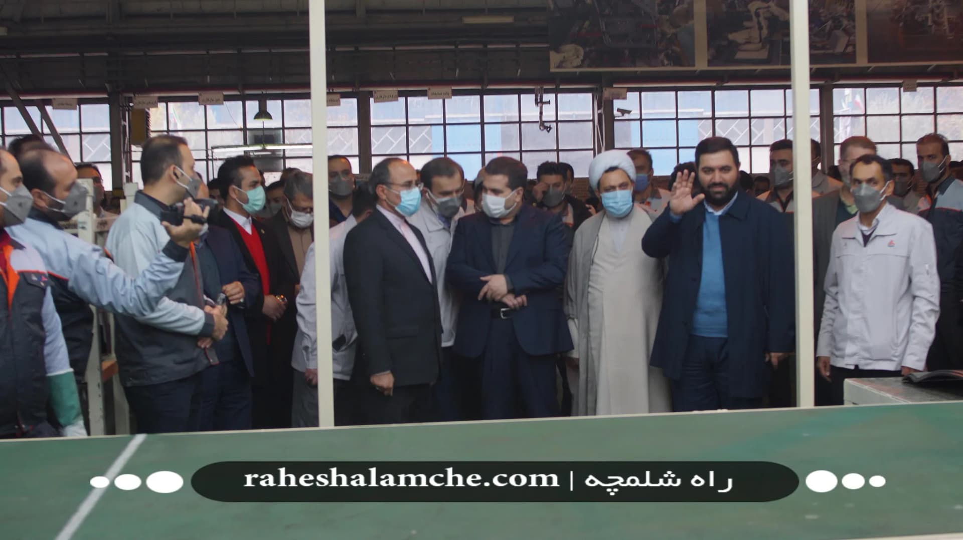 افتتاح بزرگترین خط پرس رباتیک بدنه خودرو کشور با حضور عضو هیئت رئیسه مجلس +تصاویر — تصویر 25