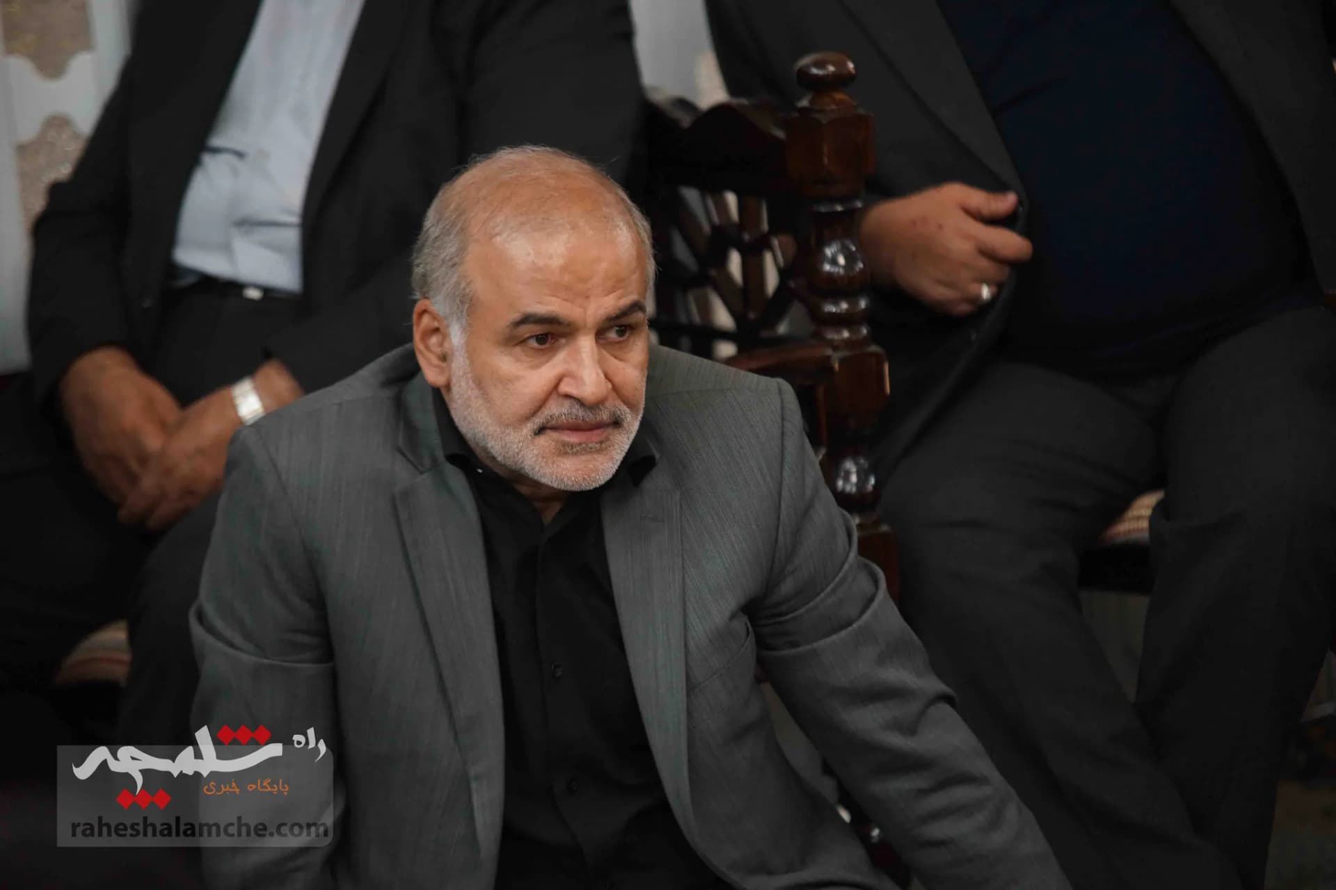 احمدینژادیها برای ختم همسر مرتضی تمدن سنگ تمام گذاشتند +تصاویر — تصویر 38